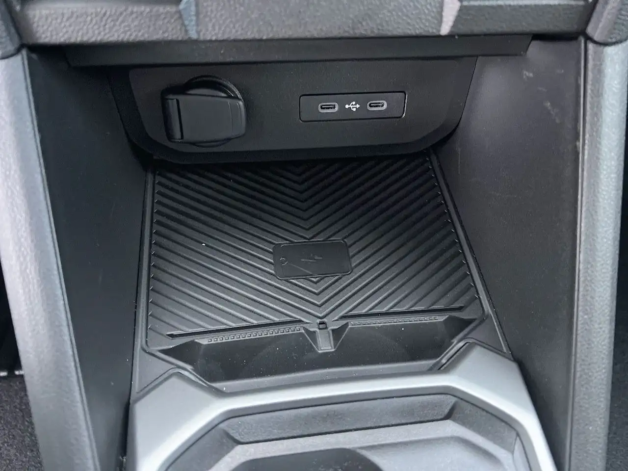 Dacia Duster — photo 27