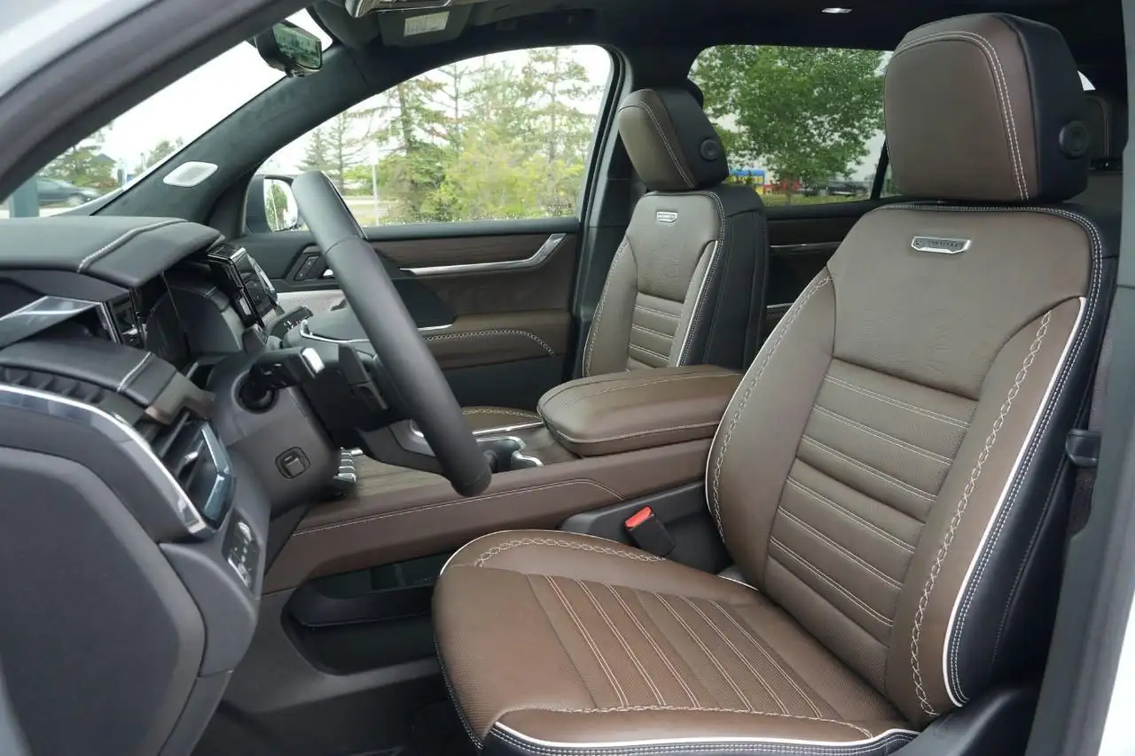 GMC Acadia снимка GMC Acadia