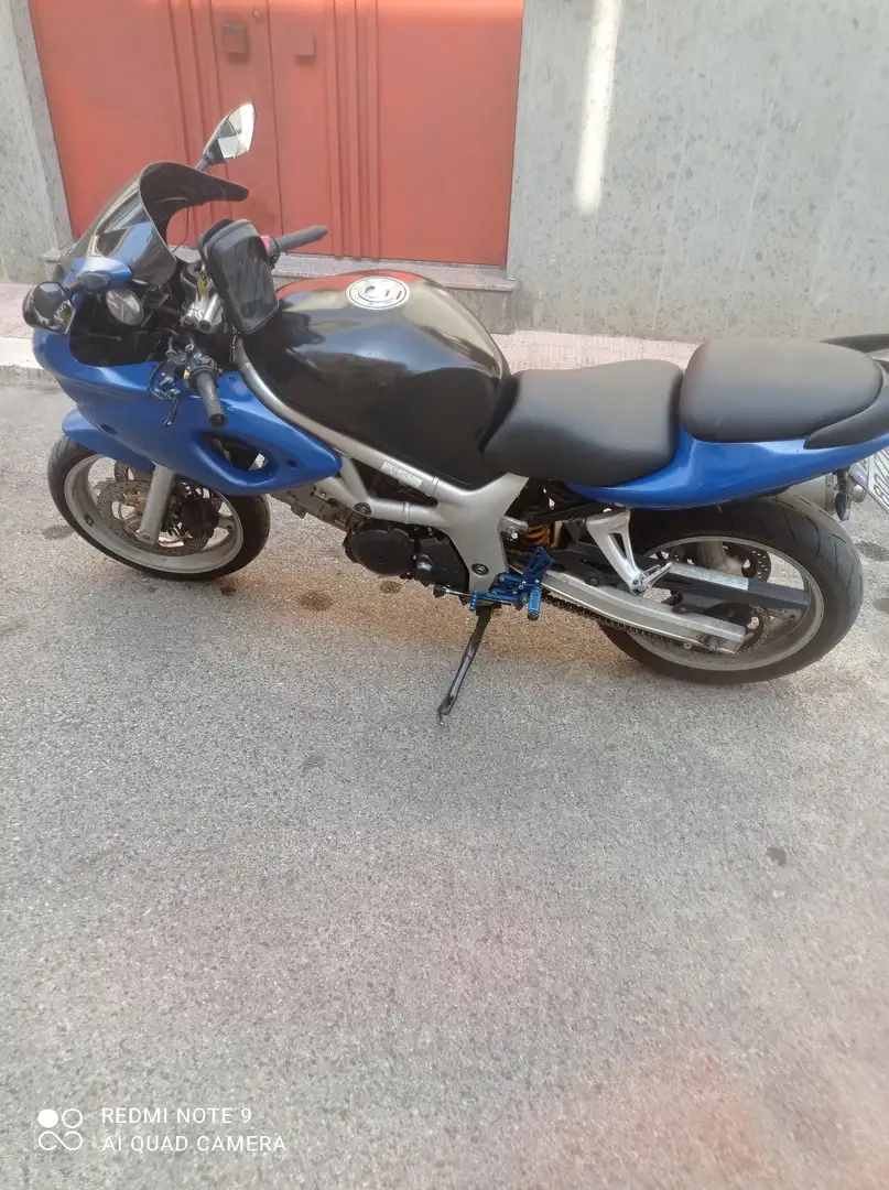 Suzuki SV 650 Bleu - 2