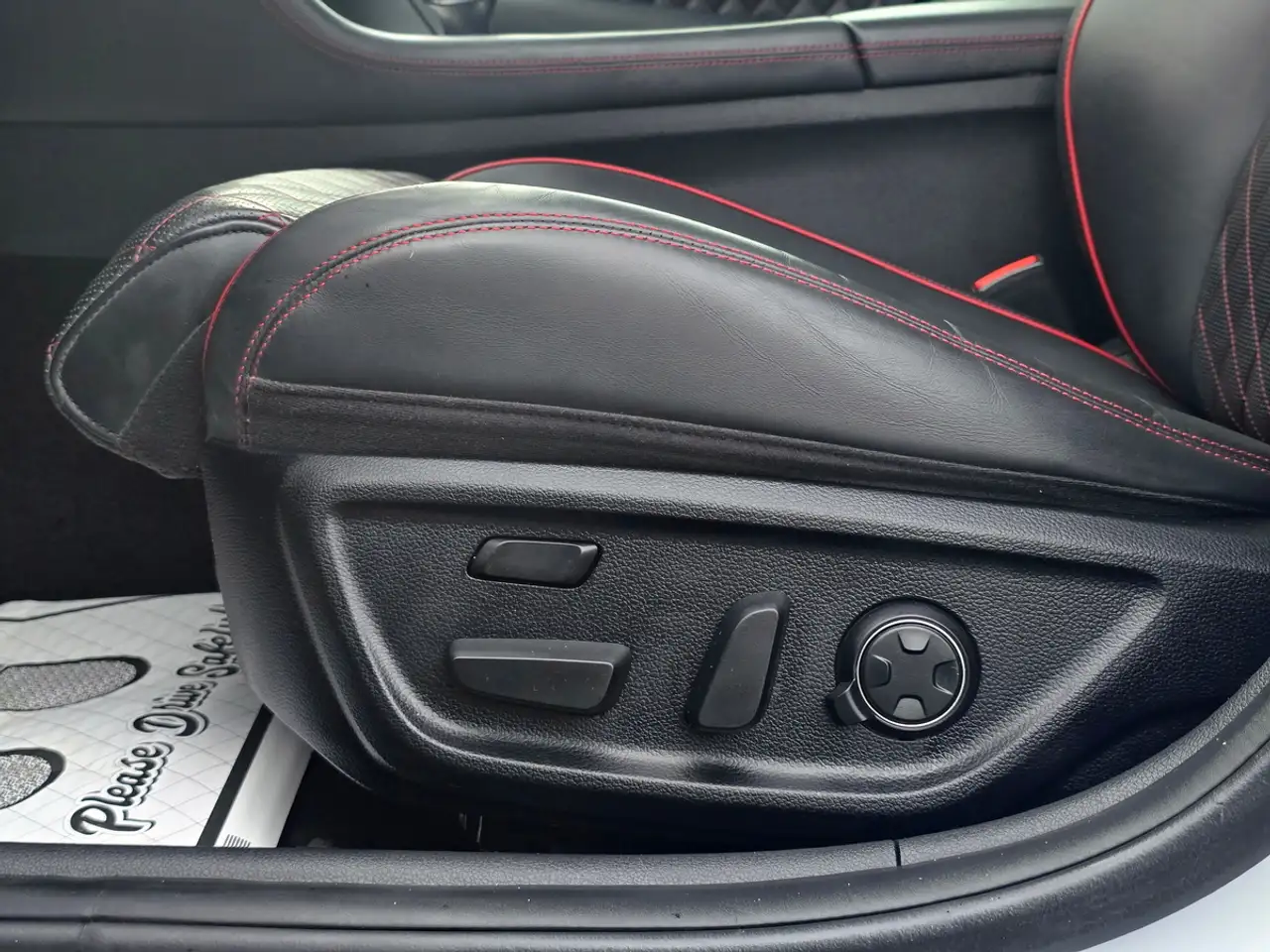 Genesis G70 снимка Genesis G70