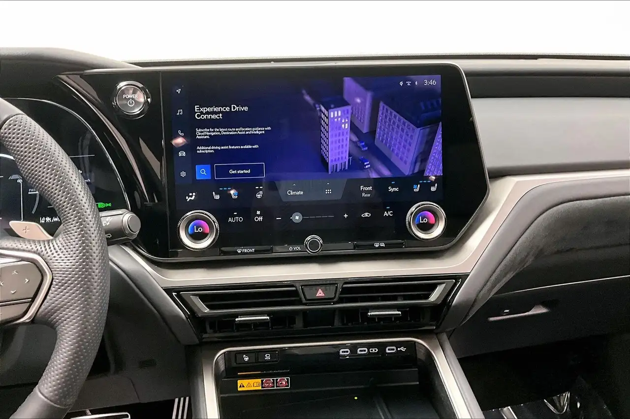 Lexus TX снимка Lexus TX