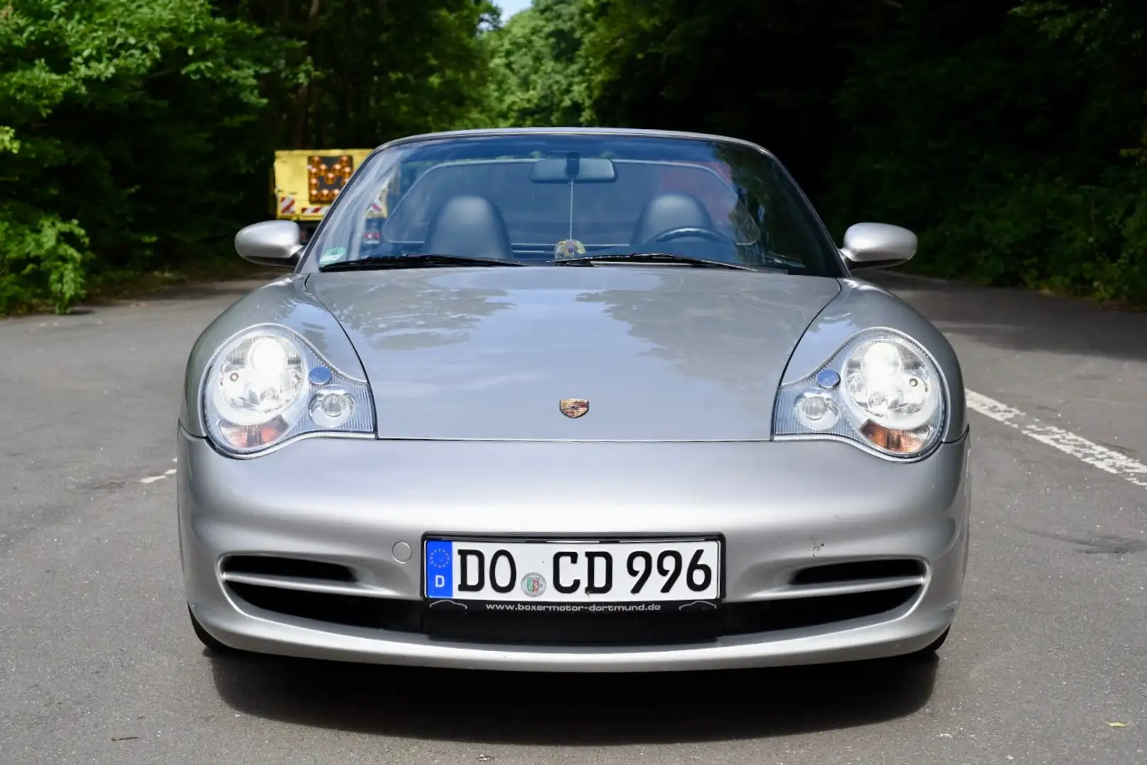 Porsche 996 911 Carrera Cabrio Handschalter Silber - 2