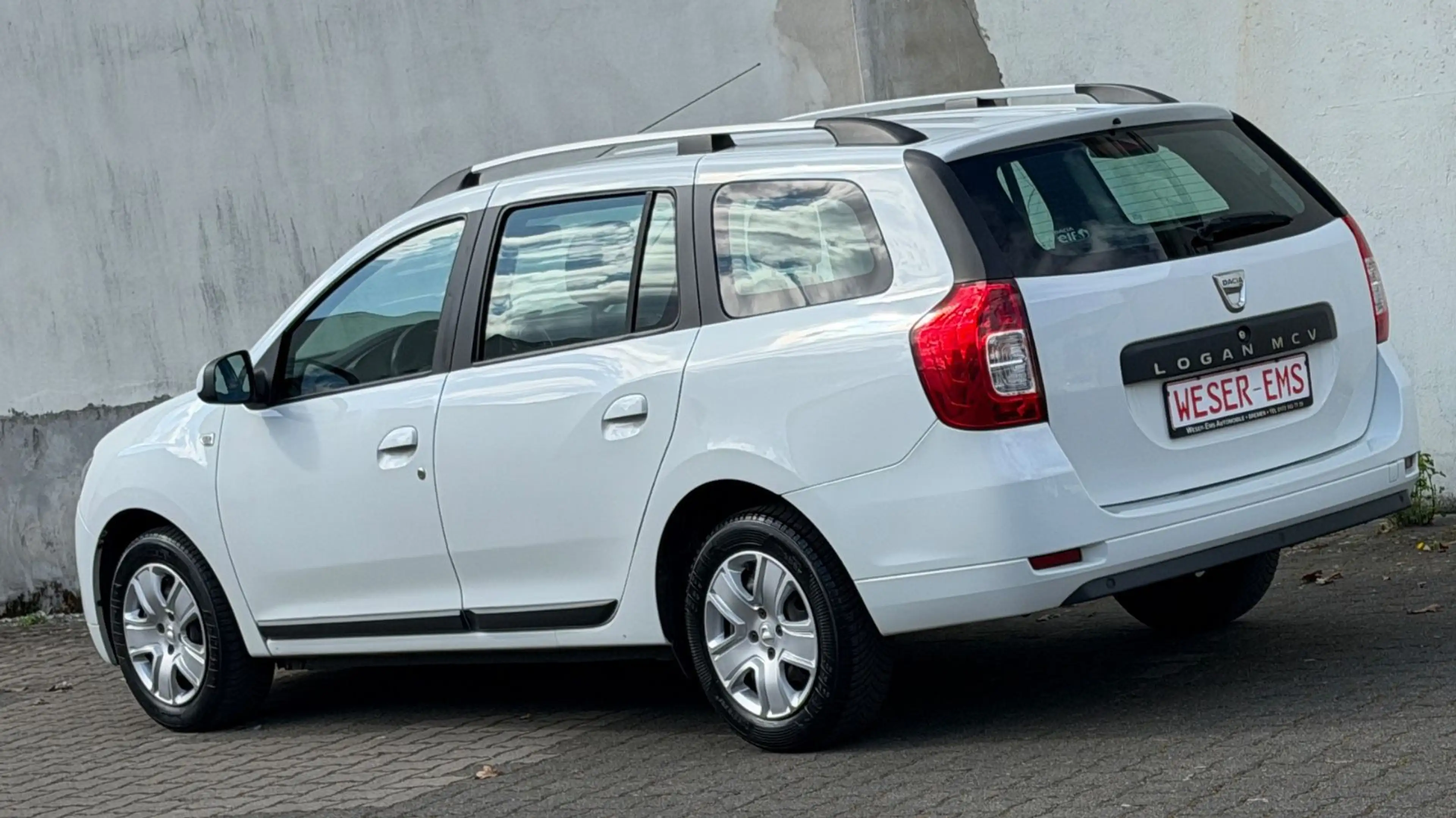 Dacia Logan MCV II Kombi Laureate Automatik Klima R/CD — photo 9