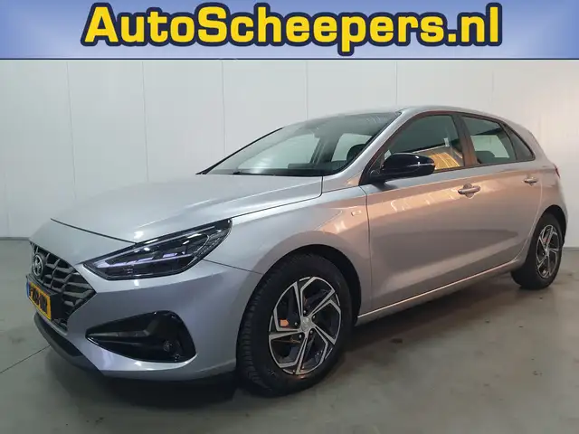 Hyundai i30 1.0 T-GDi MHEV Comfort Smart NAVI/LED/CRUISE/CLIMA