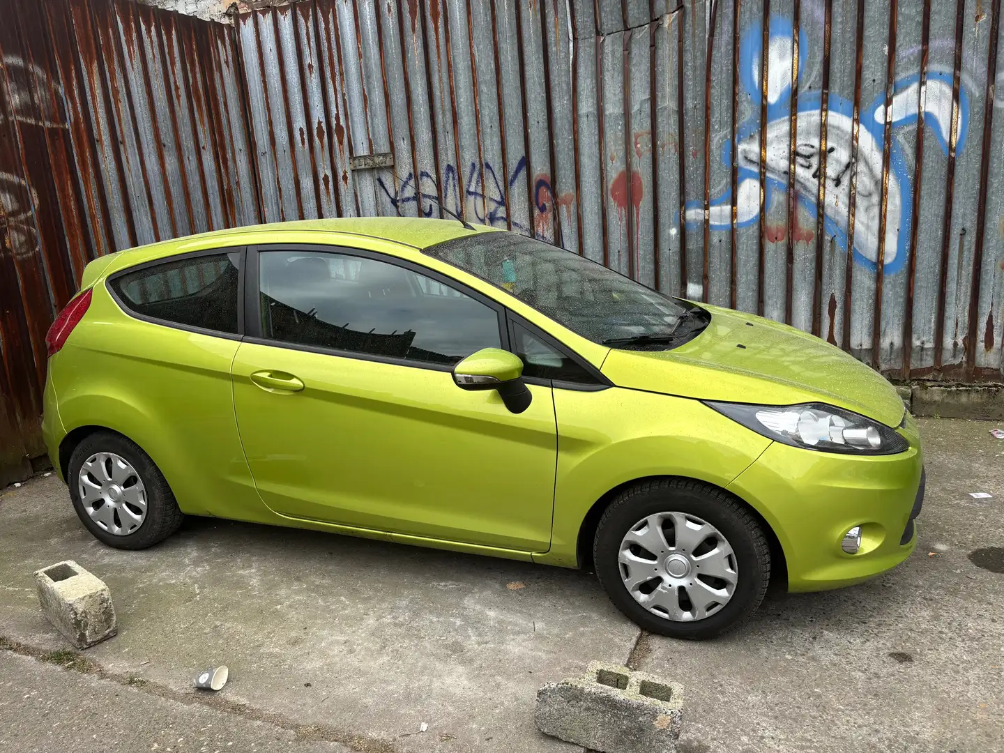 Ford Fiesta FIESTA AFFAIRES 1.6 TDCI 90 ECONETIC Vert - 2