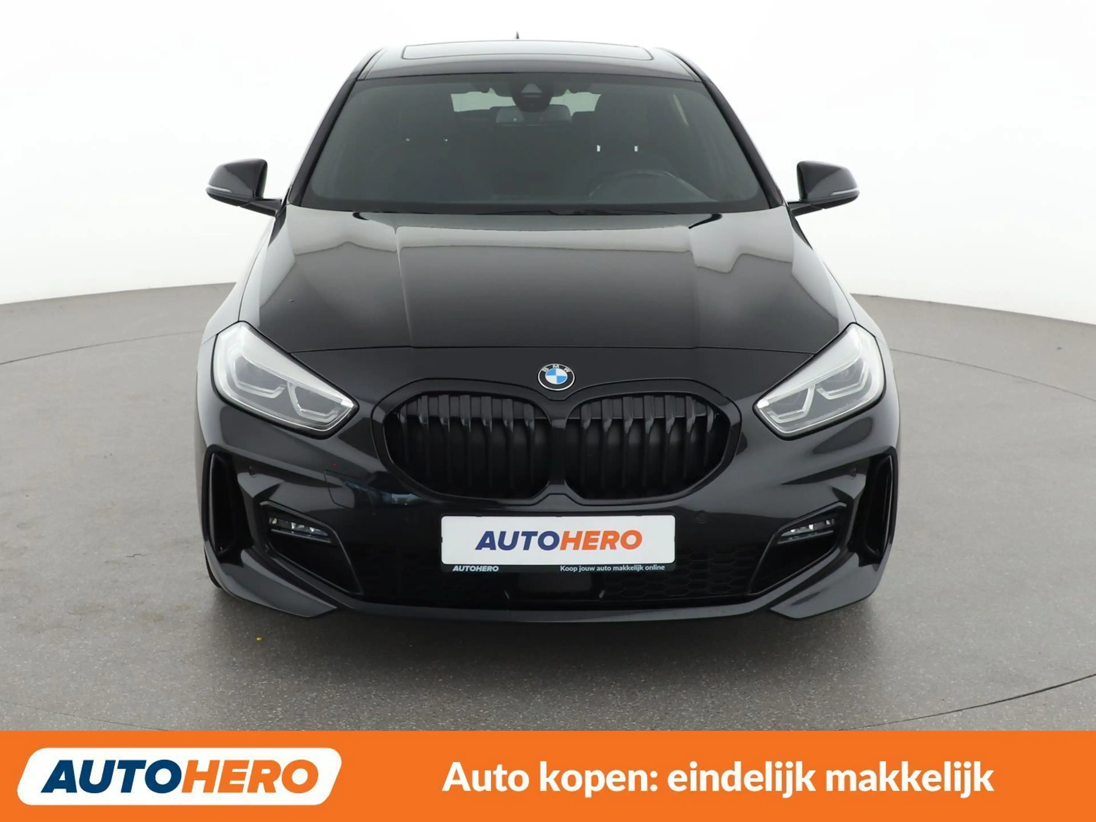 BMW 118 118i M Sport — photo 9
