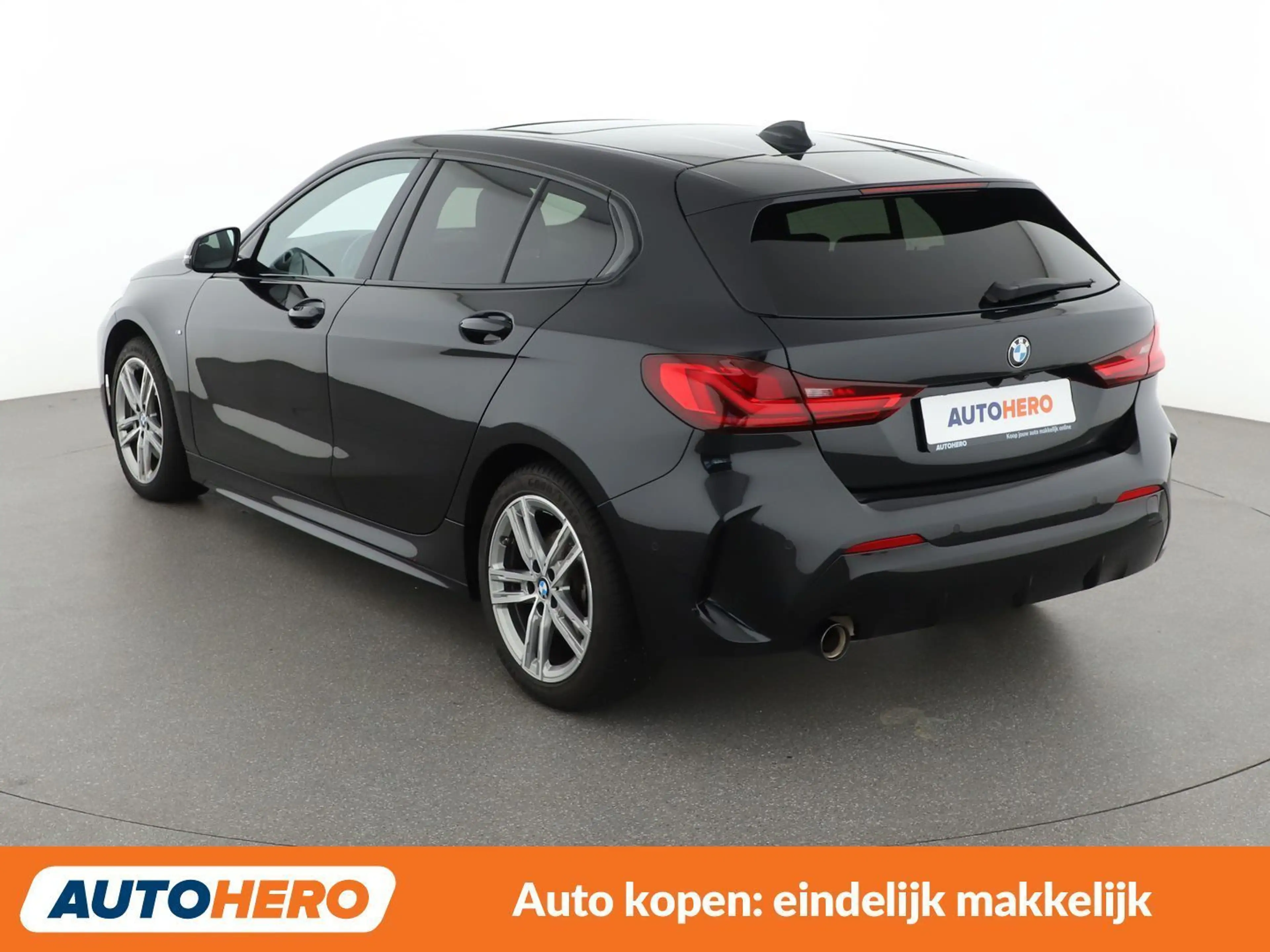 BMW 118 118i M Sport — photo 4
