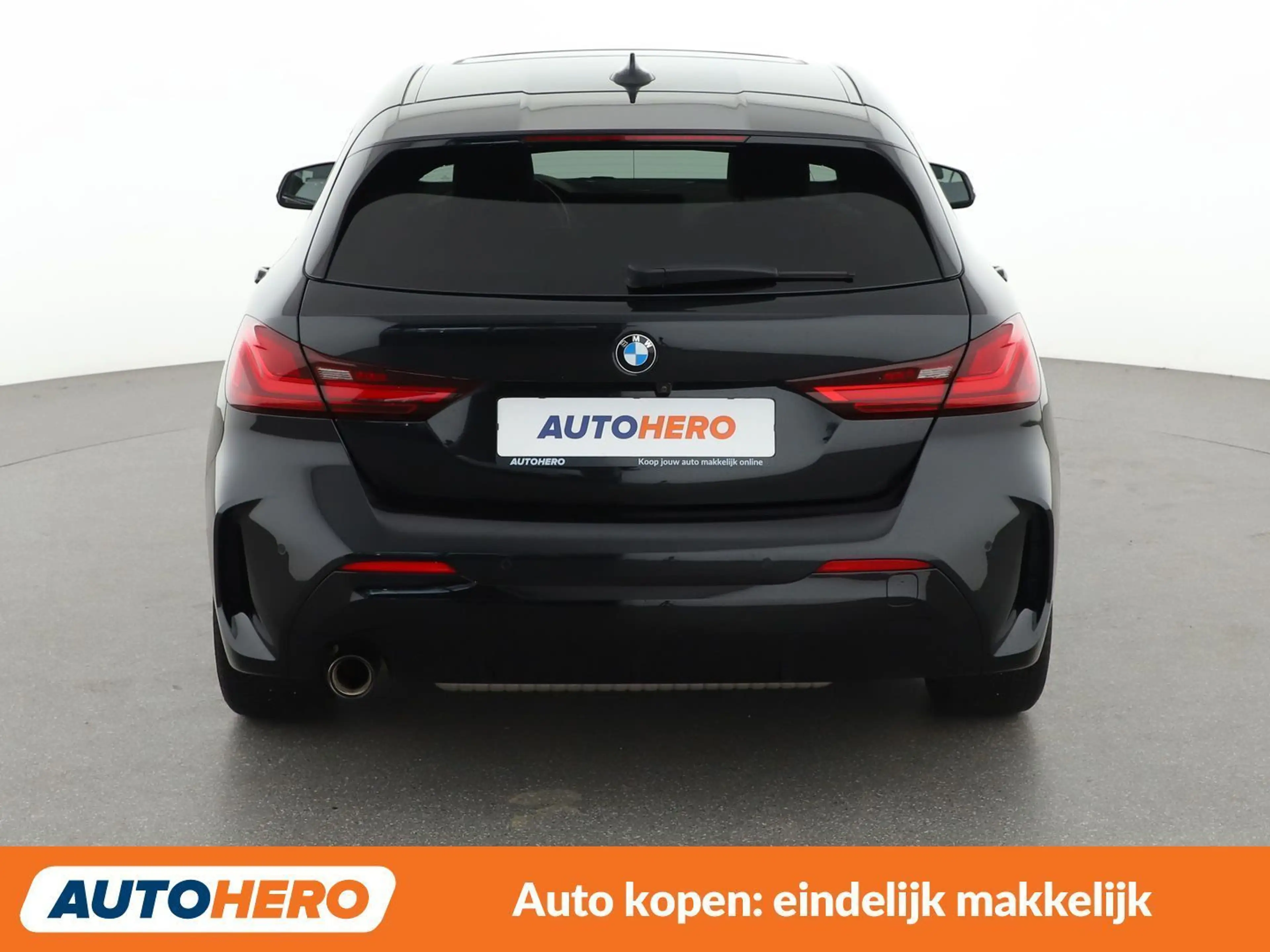 BMW 118 118i M Sport — photo 5