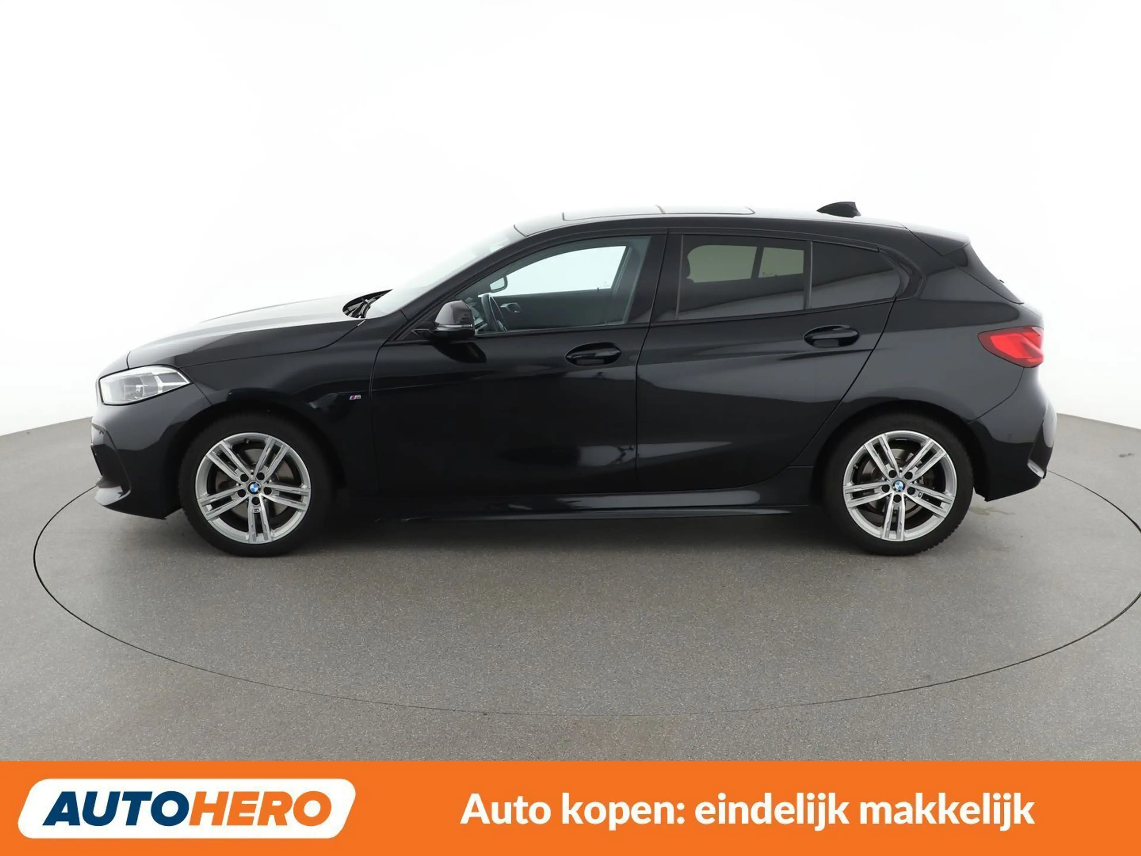BMW 118 118i M Sport — photo 3