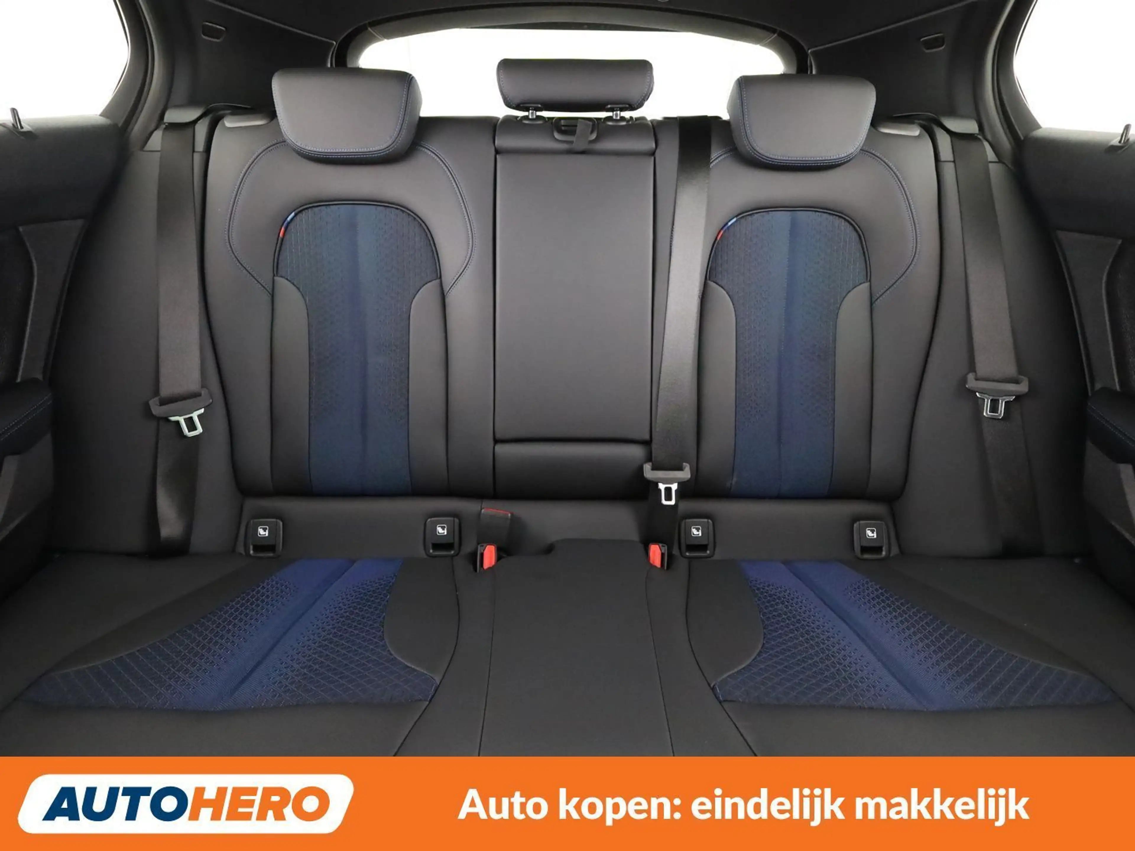BMW 118 118i M Sport — photo 15