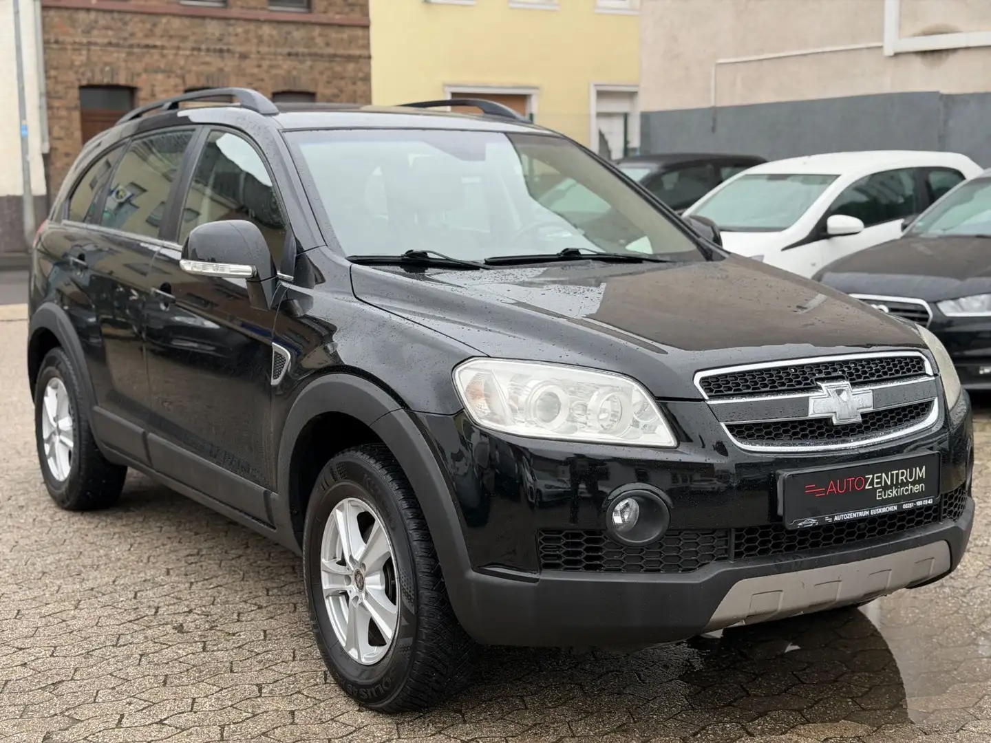 Chevrolet Captiva 2.0 D LS 4WD SHZ | AHK | Leder | Klima Schwarz - 1