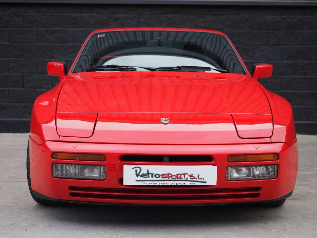 Porsche 944 Turbo - foto 1