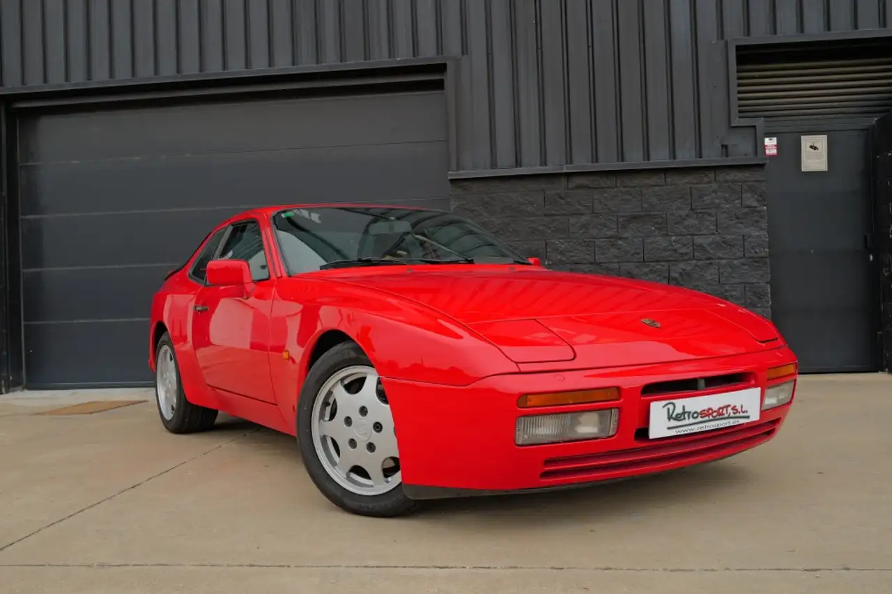 Porsche 944 Turbo, foto 7