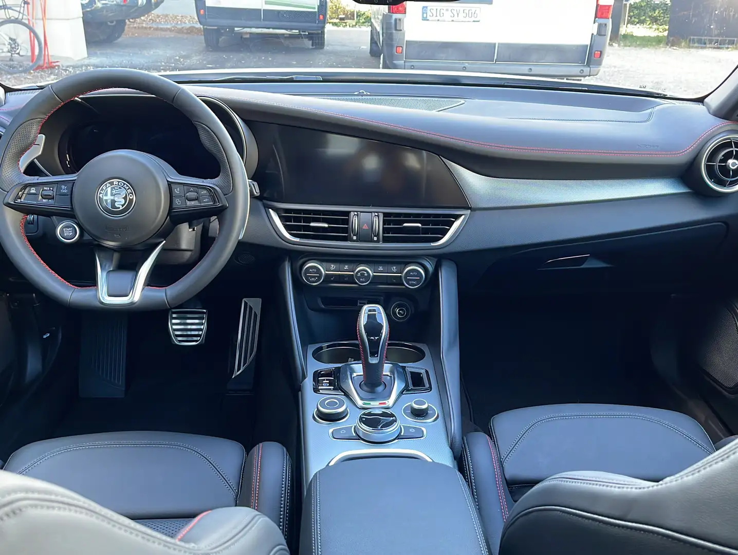 Alfa Romeo Giulia Competizione Q4 |Assistenz-Paket |CarPlay Grau - 2