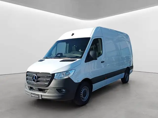 Mercedes-Benz Sprinter 319 CDI F37/35