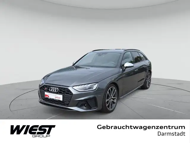 Audi S4 main image