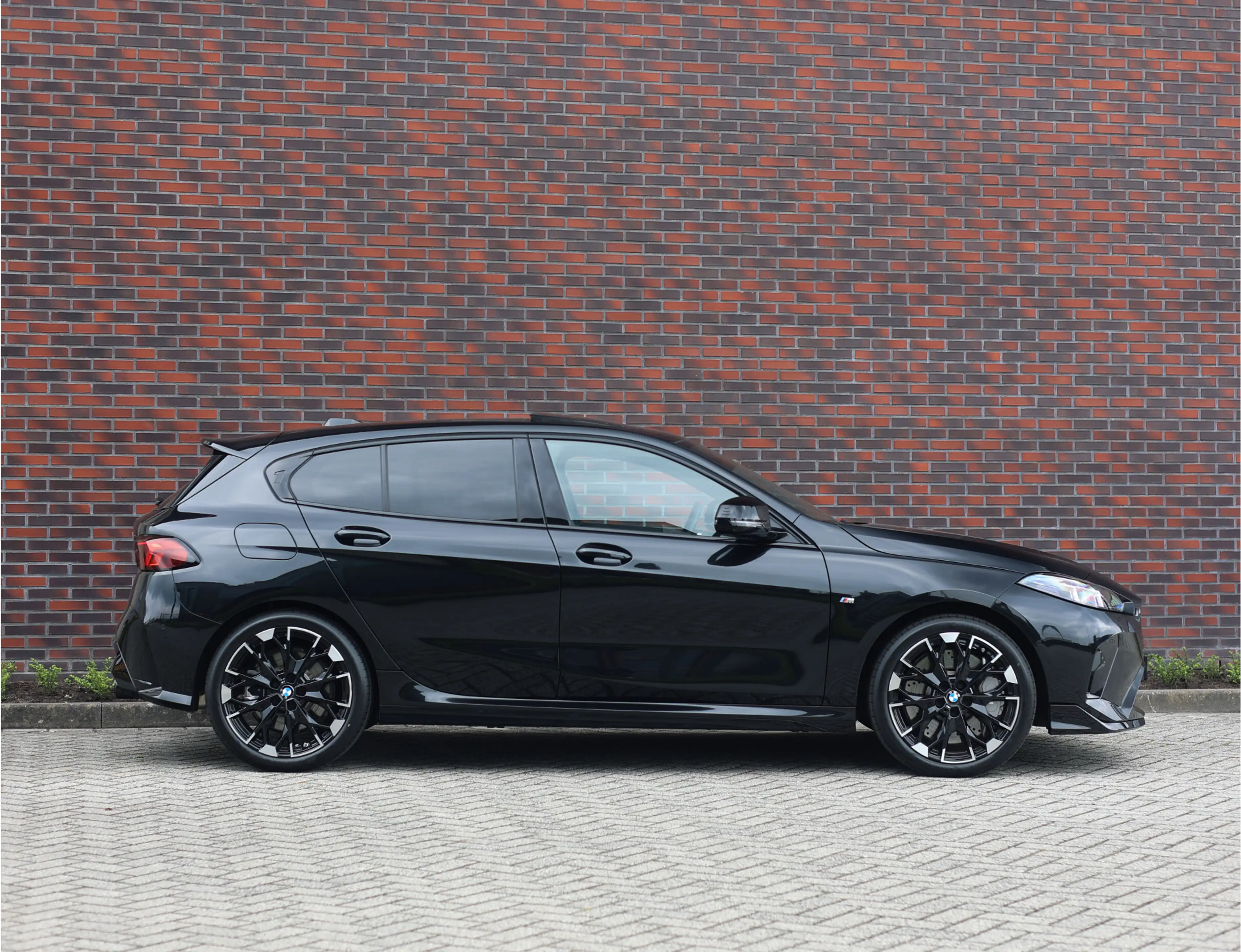 BMW 135 1-serie M135i xDrive | M Performance - Pano - Harm — photo 14