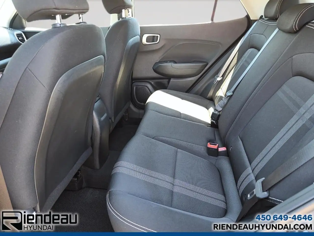 Hyundai Venue снимка Hyundai Venue