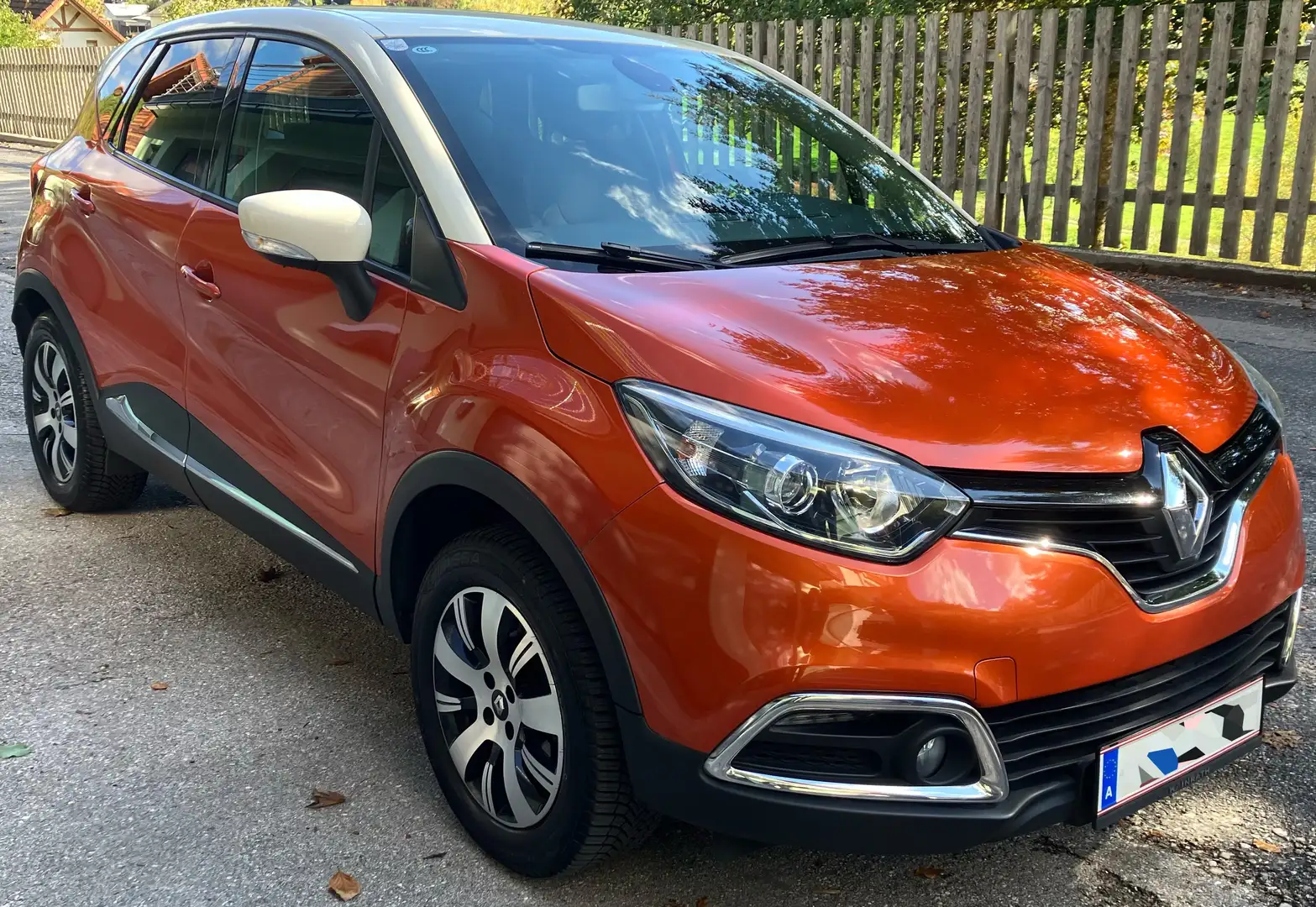 Renault Captur Captur Expression ENERGY TCe 120 EDC Expression Orange - 1