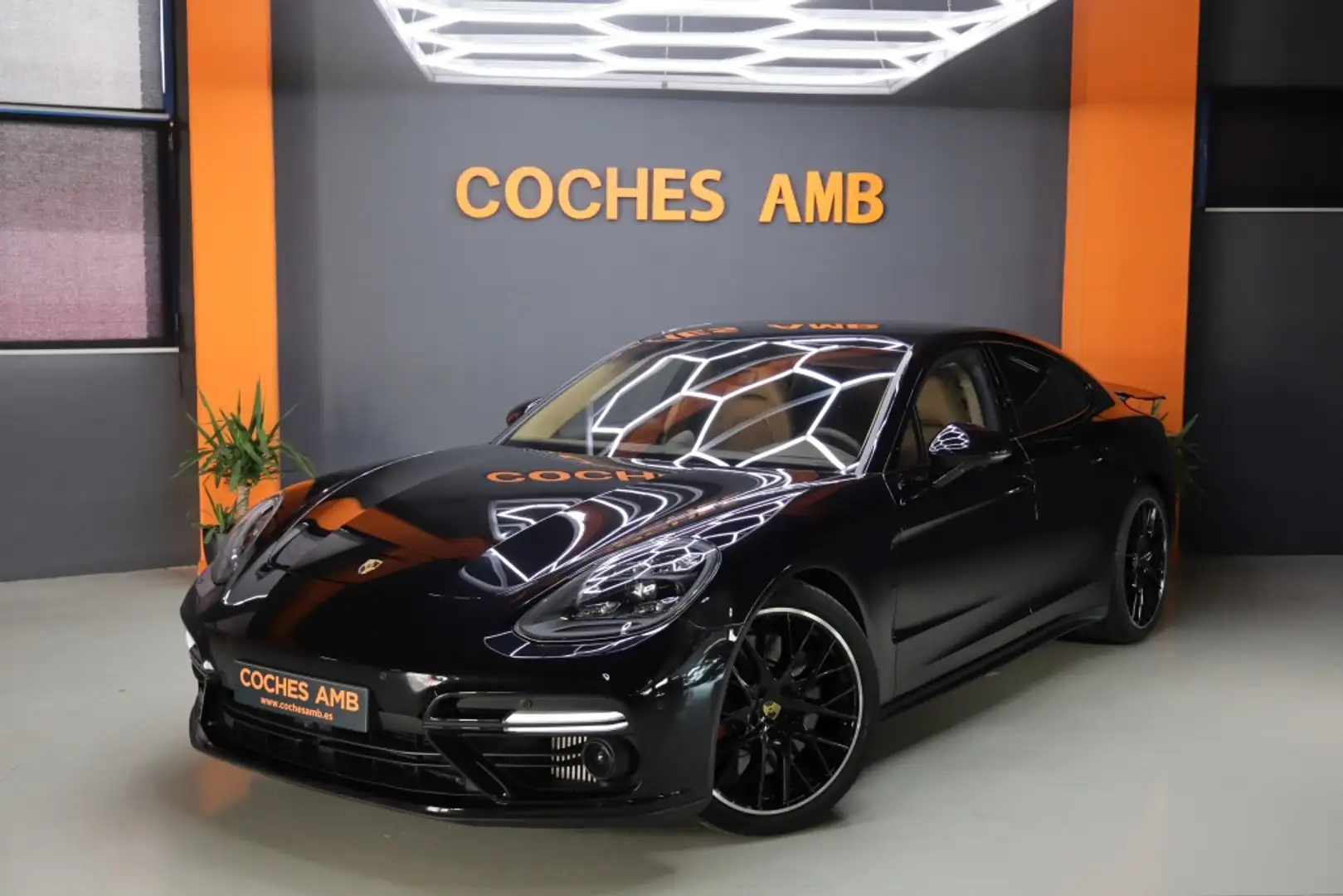 Porsche Panamera Turbo Aut. Noir - 1