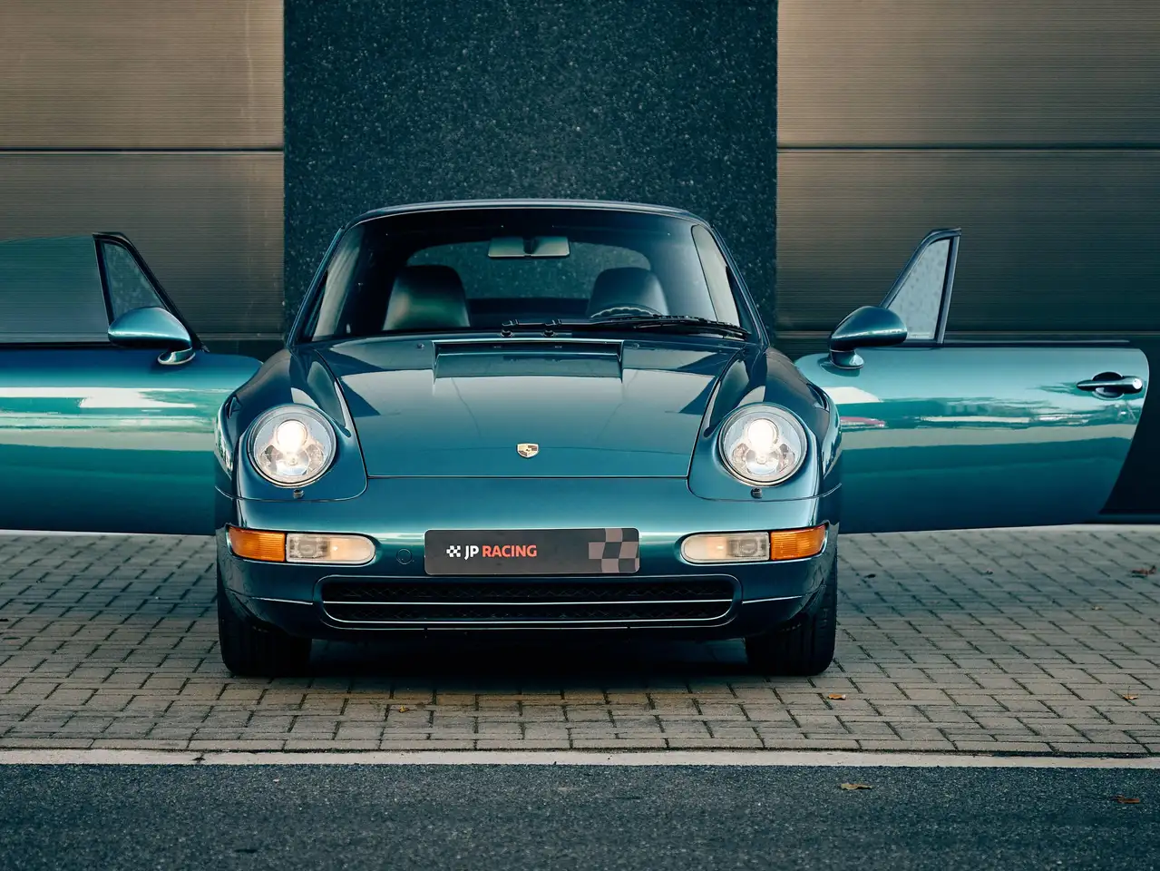 Porsche 993 Carrera 2 cabrio 286Pk 6-vit manual gearbox, foto 4