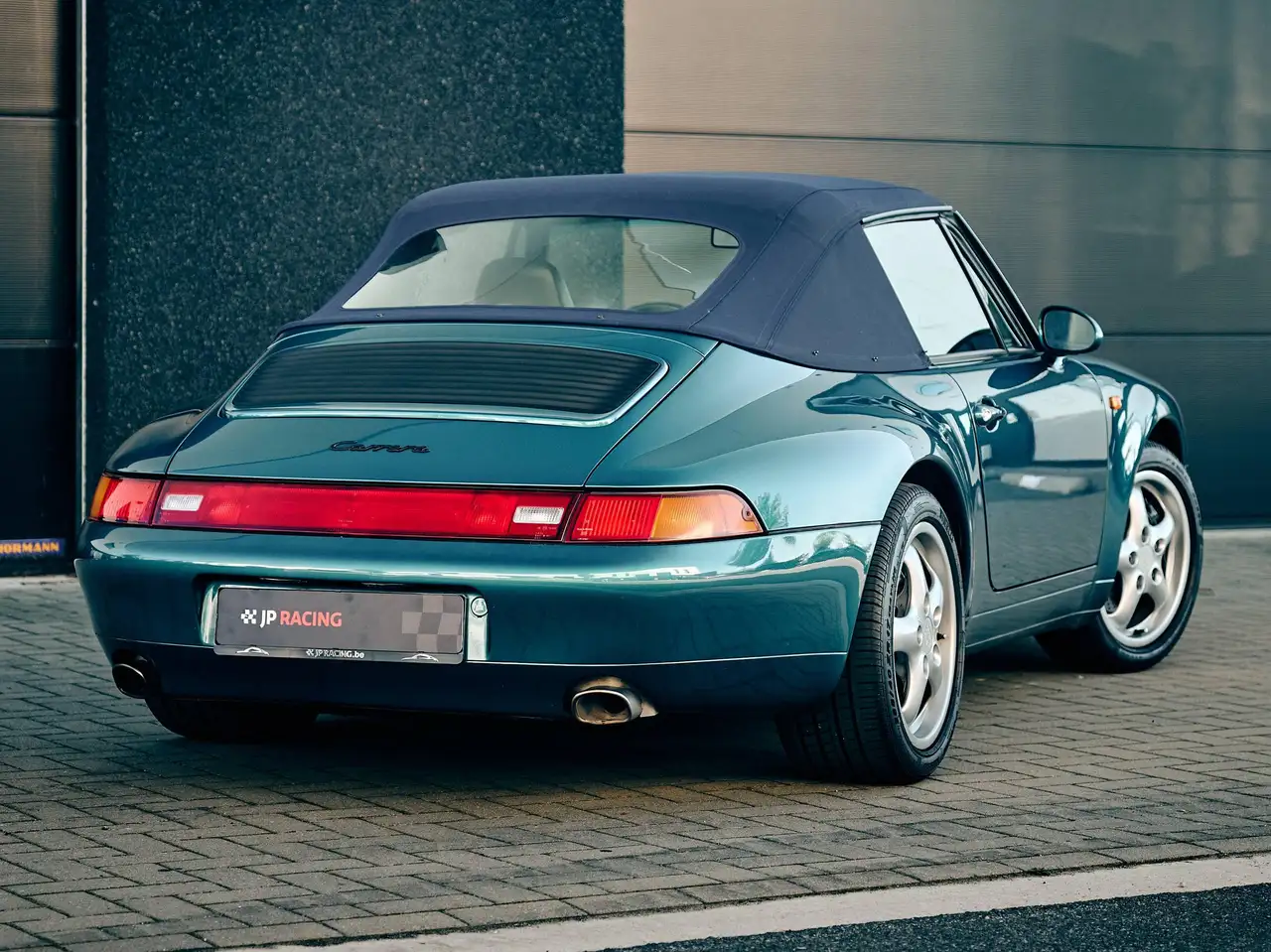 Porsche 993 Carrera 2 cabrio 286Pk 6-vit manual gearbox, foto 2