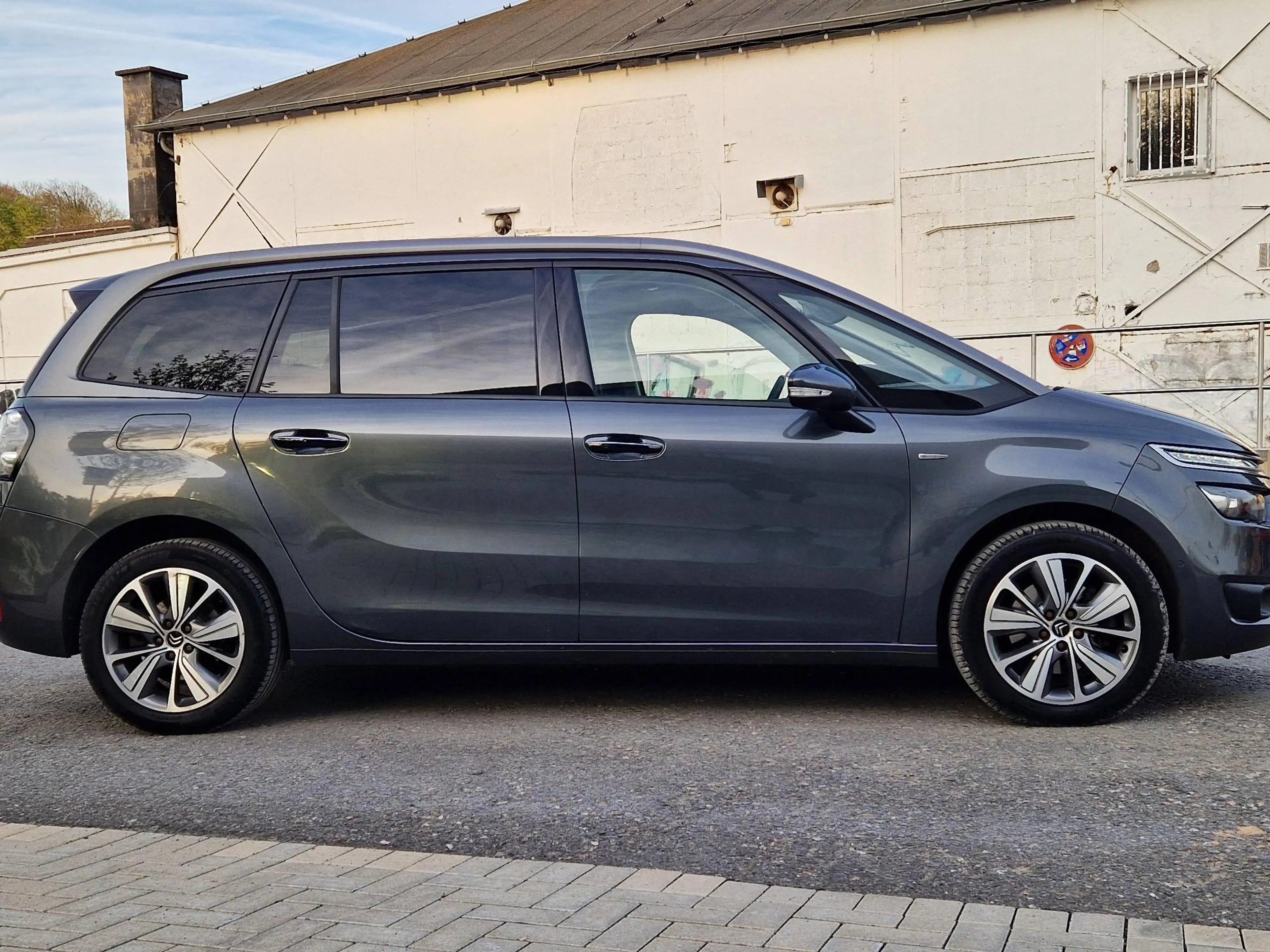 Citroen Grand C4 SpaceTourer Exclusive/2Hand/139000km/Navi/Kamera/Massagesitze/ — photo 8