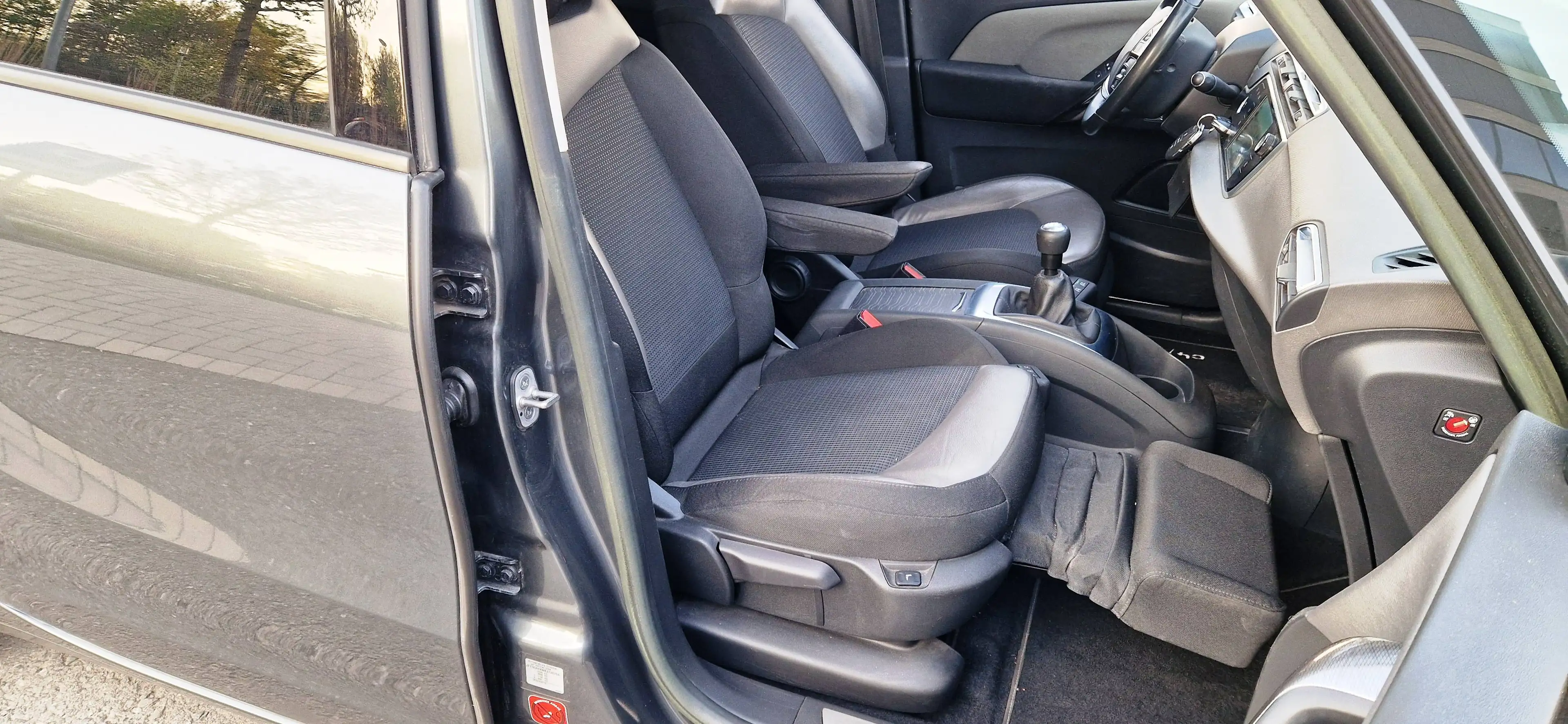 Citroen Grand C4 SpaceTourer Exclusive/2Hand/139000km/Navi/Kamera/Massagesitze/ — photo 13