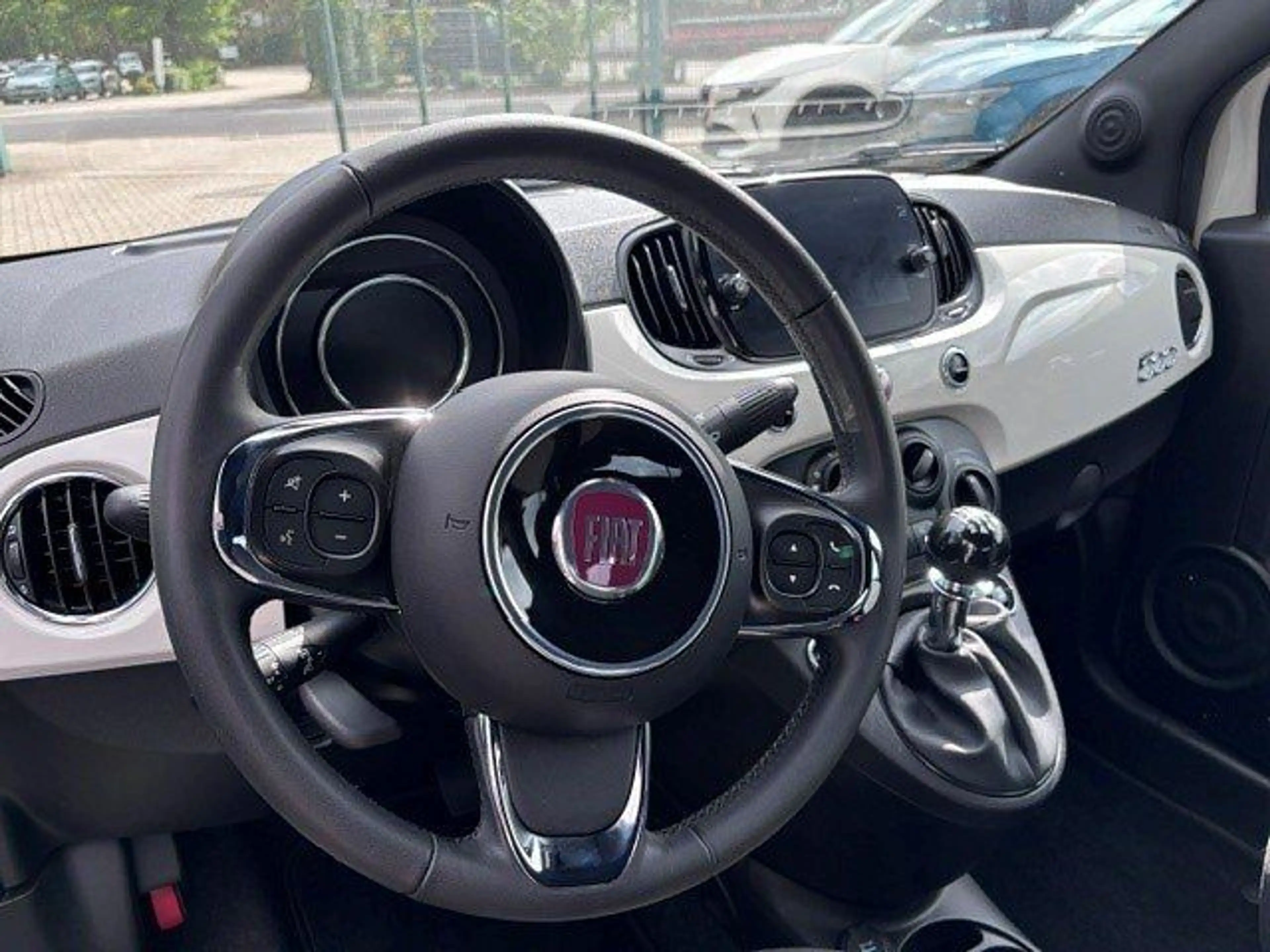 Fiat 500C DolceVita 1.0 MHEV #AppleCarPlay — photo 10