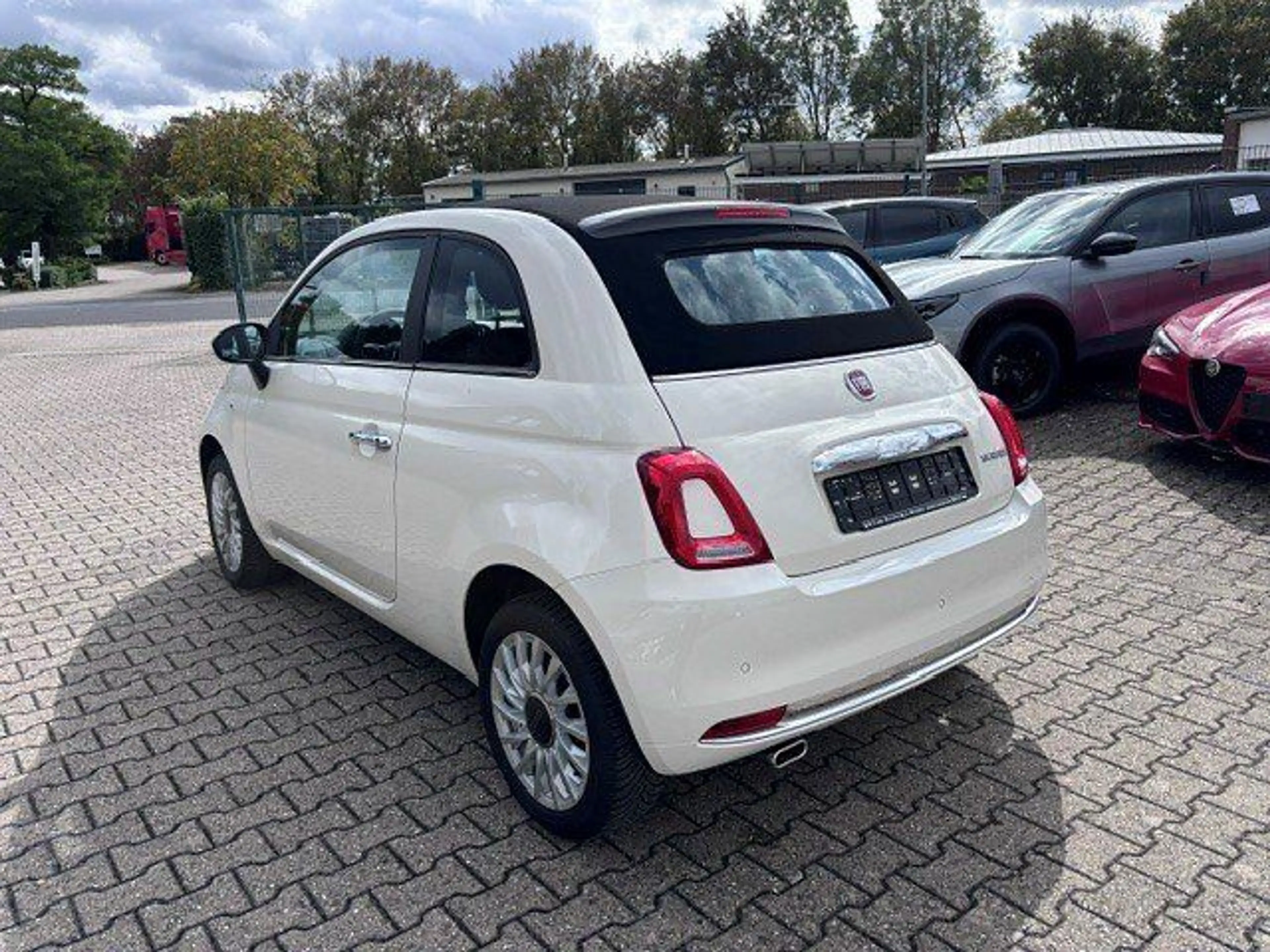 Fiat 500C DolceVita 1.0 MHEV #AppleCarPlay — photo 6