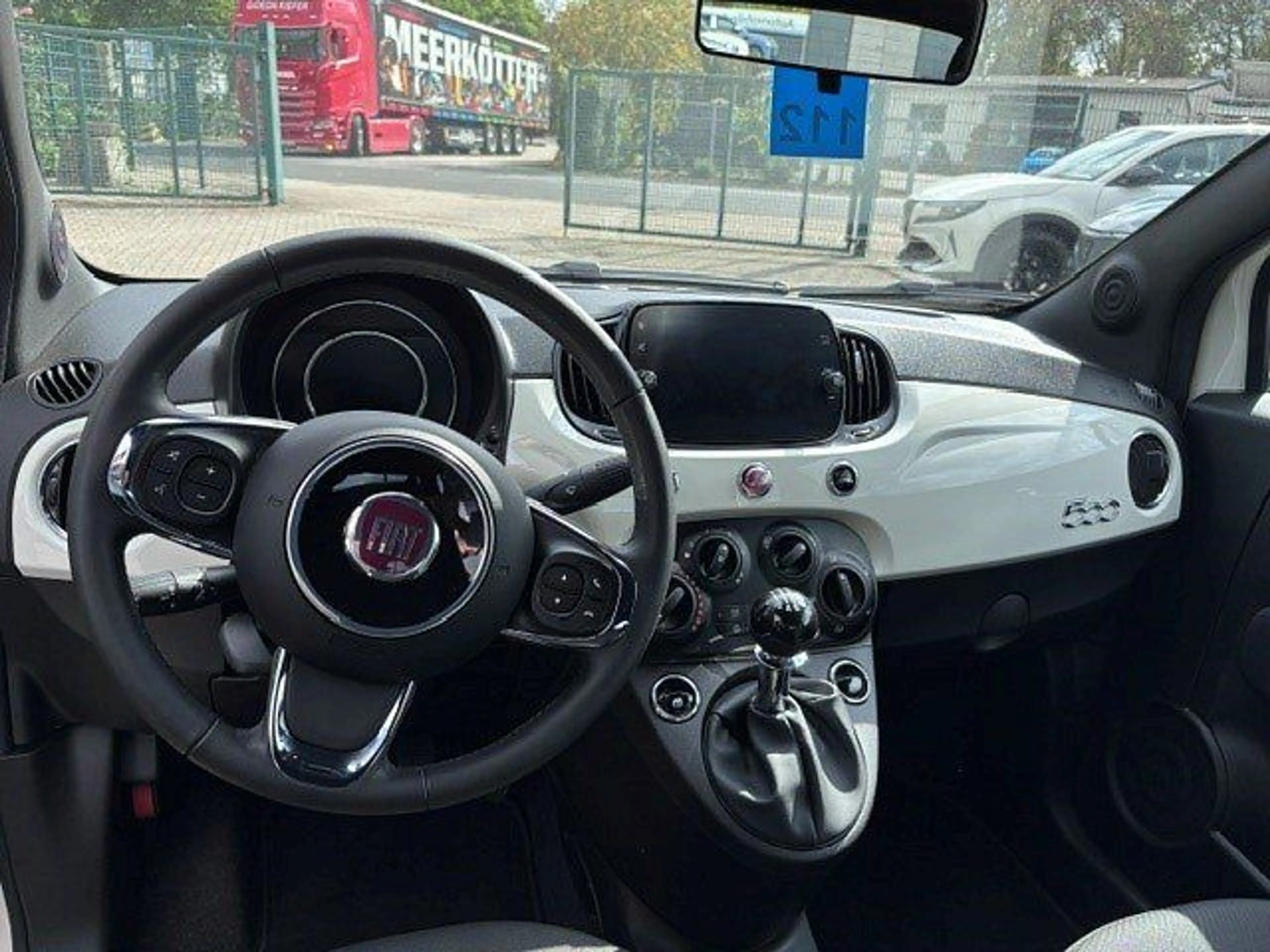 Fiat 500C DolceVita 1.0 MHEV #AppleCarPlay — photo 9