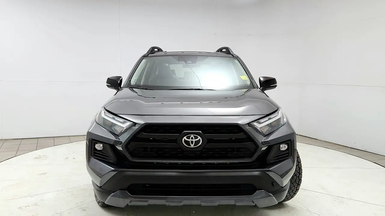 Toyota RAV 4 снимка Toyota RAV 4
