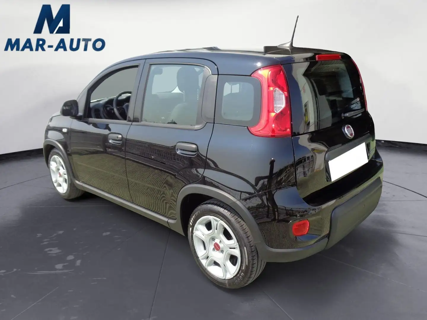 Fiat Panda 1.0 FireFly S&S Hybrid City Life Schwarz - 2
