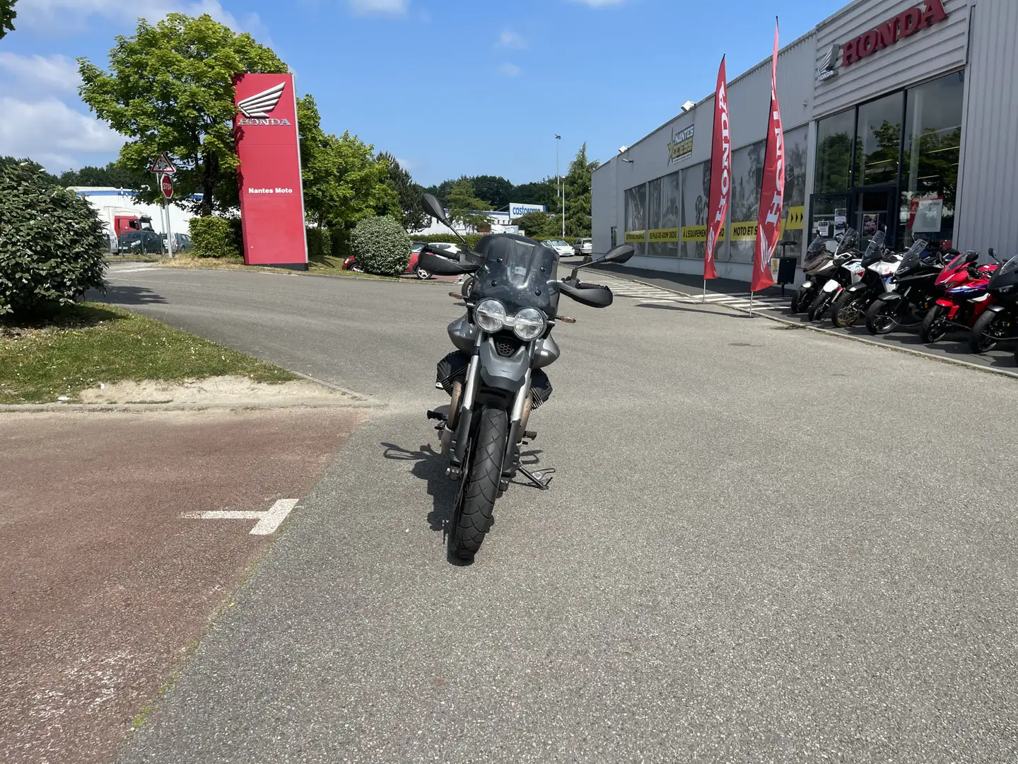 Moto Guzzi 1000 S Grijs - 2