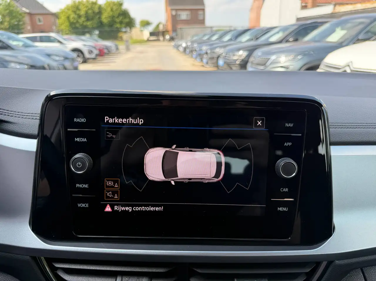 Volkswagen T-Roc 1.0 TSI VIRTUAL CAMERA NAVIGATIE FULL LED CARPLAY DAB BLUETOOTH PDC, миниатюра 23