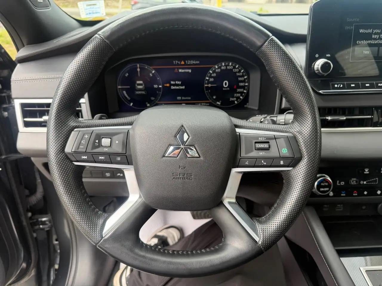 Mitsubishi Outlander снимка Mitsubishi Outlander