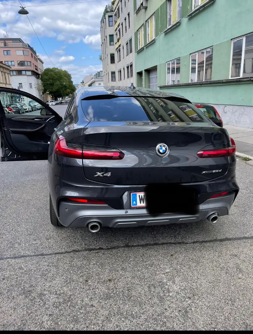 BMW X4 xDrive 25d xLine Aut. Grau - 2