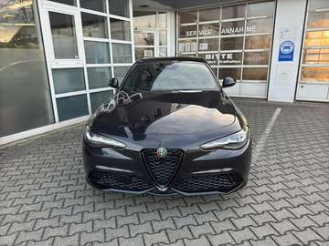 Veloce 2.0 Turbo Q4 AT in 2 Farben Verfügbar Abhol