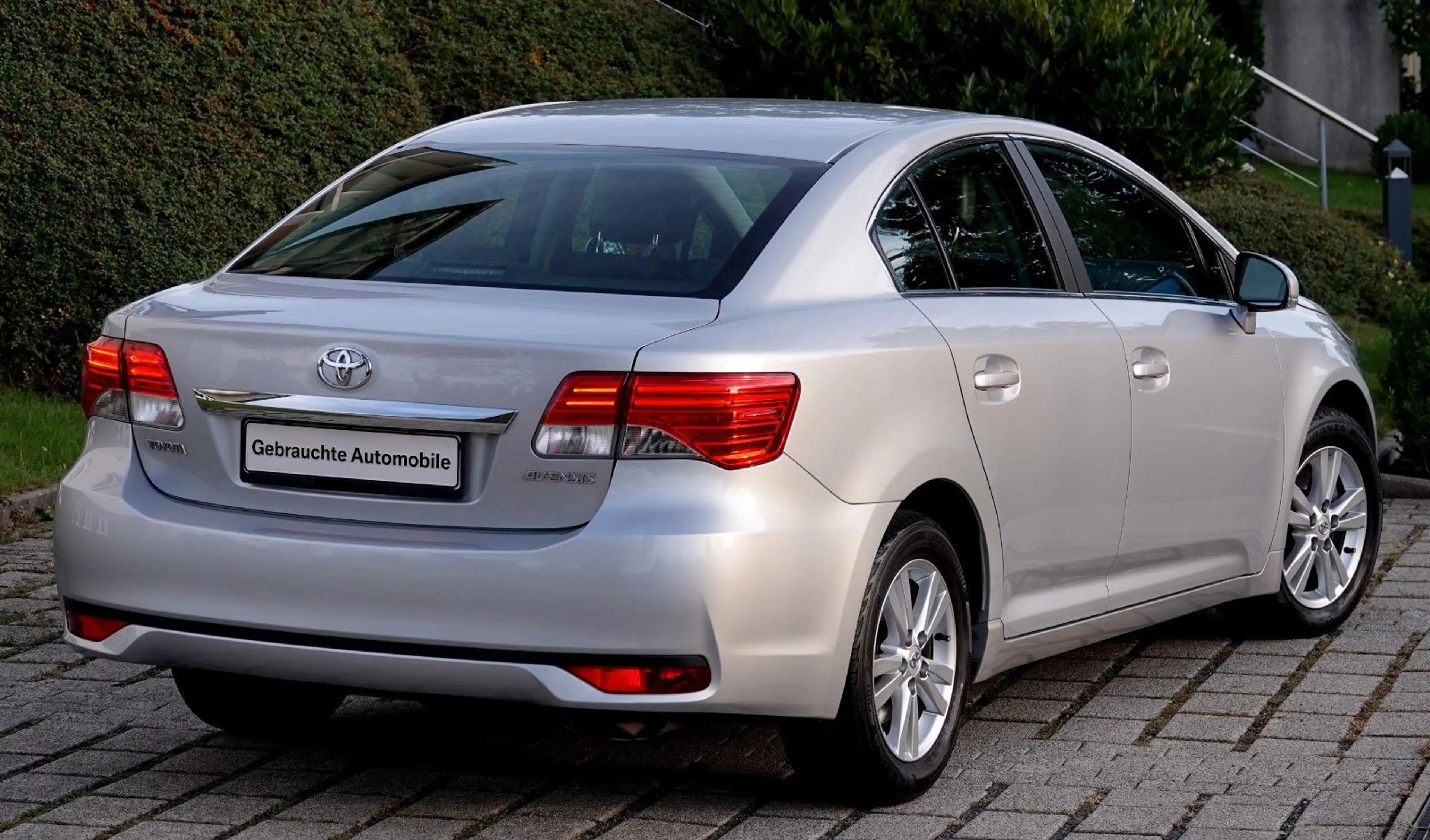 Toyota Avensis Life *GARANTIE* KAMERA* NAVI* — photo 4