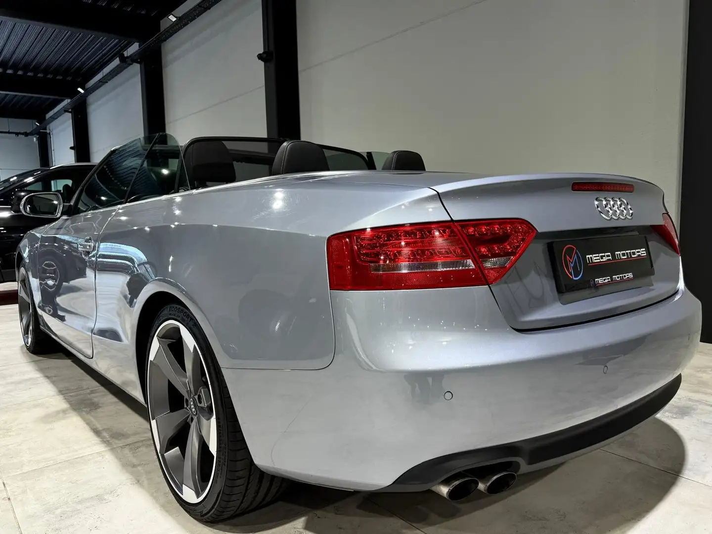 Audi A5 CABRiO 1.8 TFSi 160CV S-LINE" CUiR CLiM Bi-XENONS+ Gris - 2