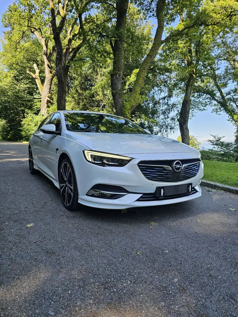 Opel Insignia Grand Sport Turbo 4x4 *FINANZIERUNG MÖGLICH* - 1