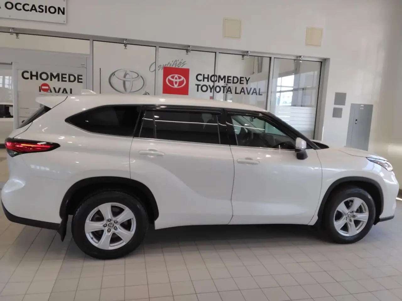 Toyota Highlander снимка Toyota Highlander