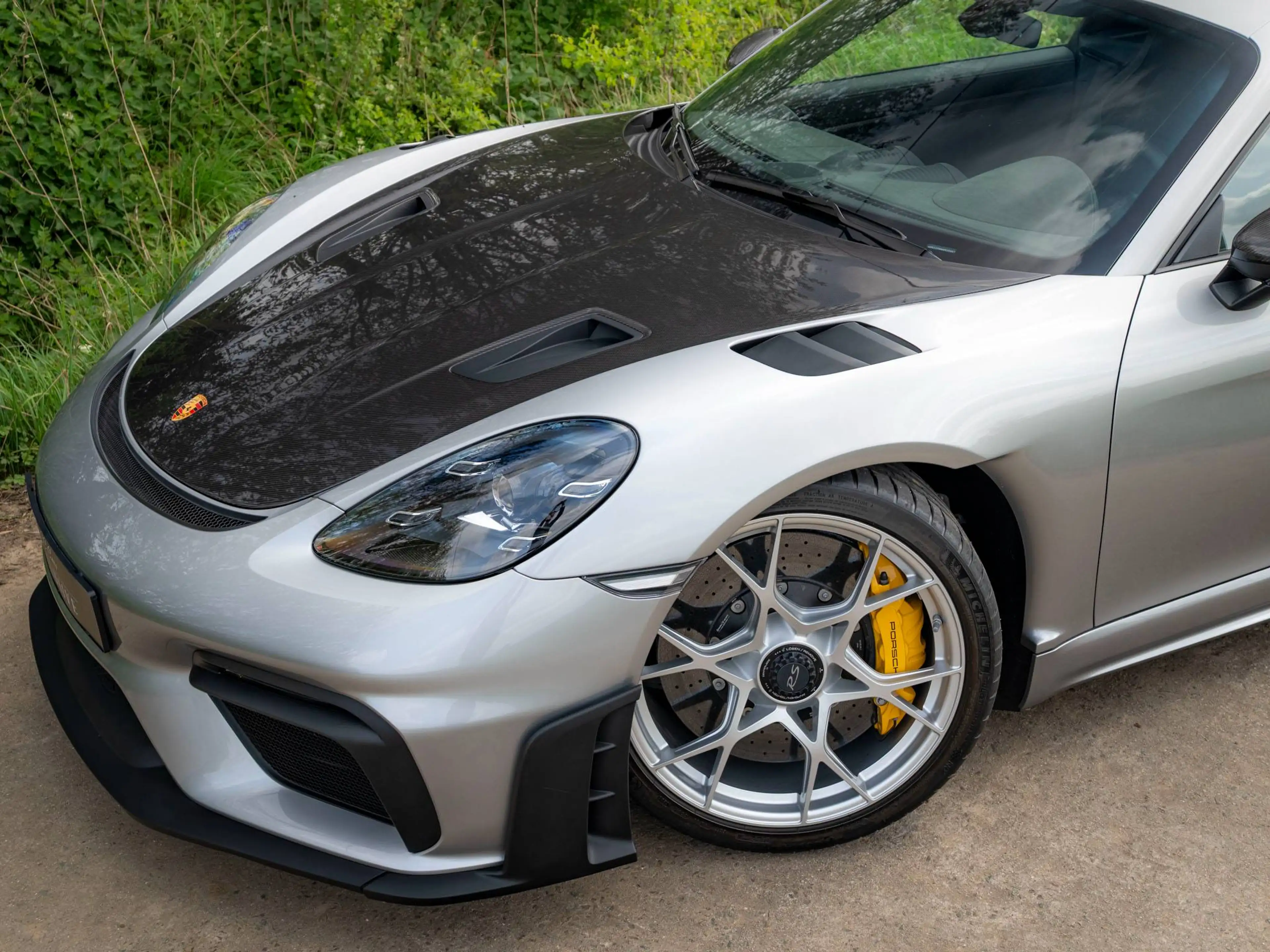 Porsche Cayman GT4 RS | Weissach | Sport Plusseats | Ceramic | PDLS | Lift | VAT | — photo 5