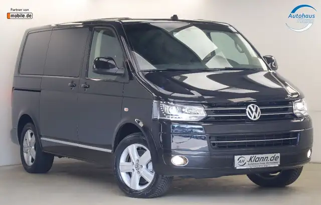 Volkswagen Multivan main image