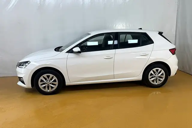Skoda Fabia view 3
