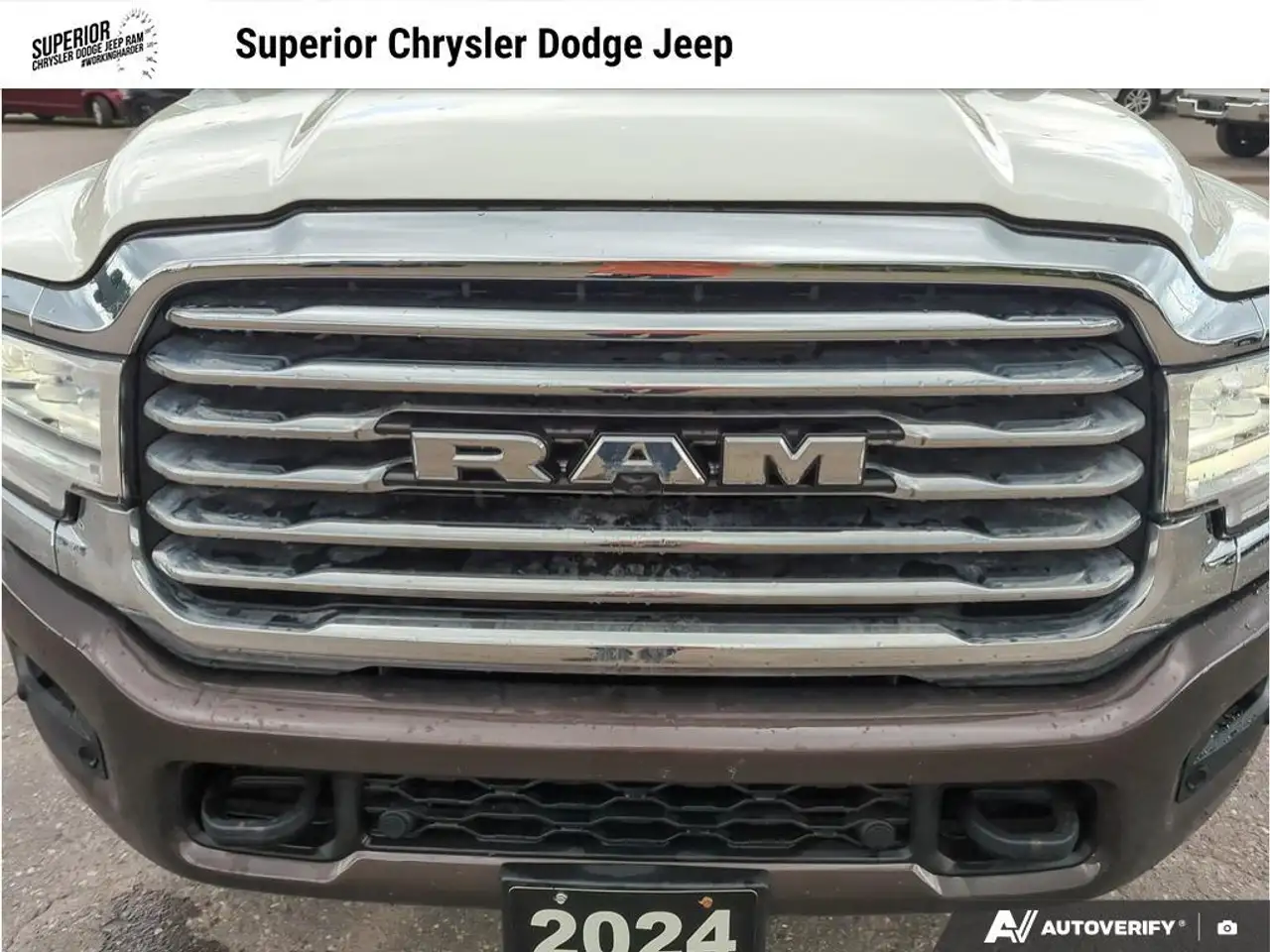 RAM 3500 снимка RAM 3500