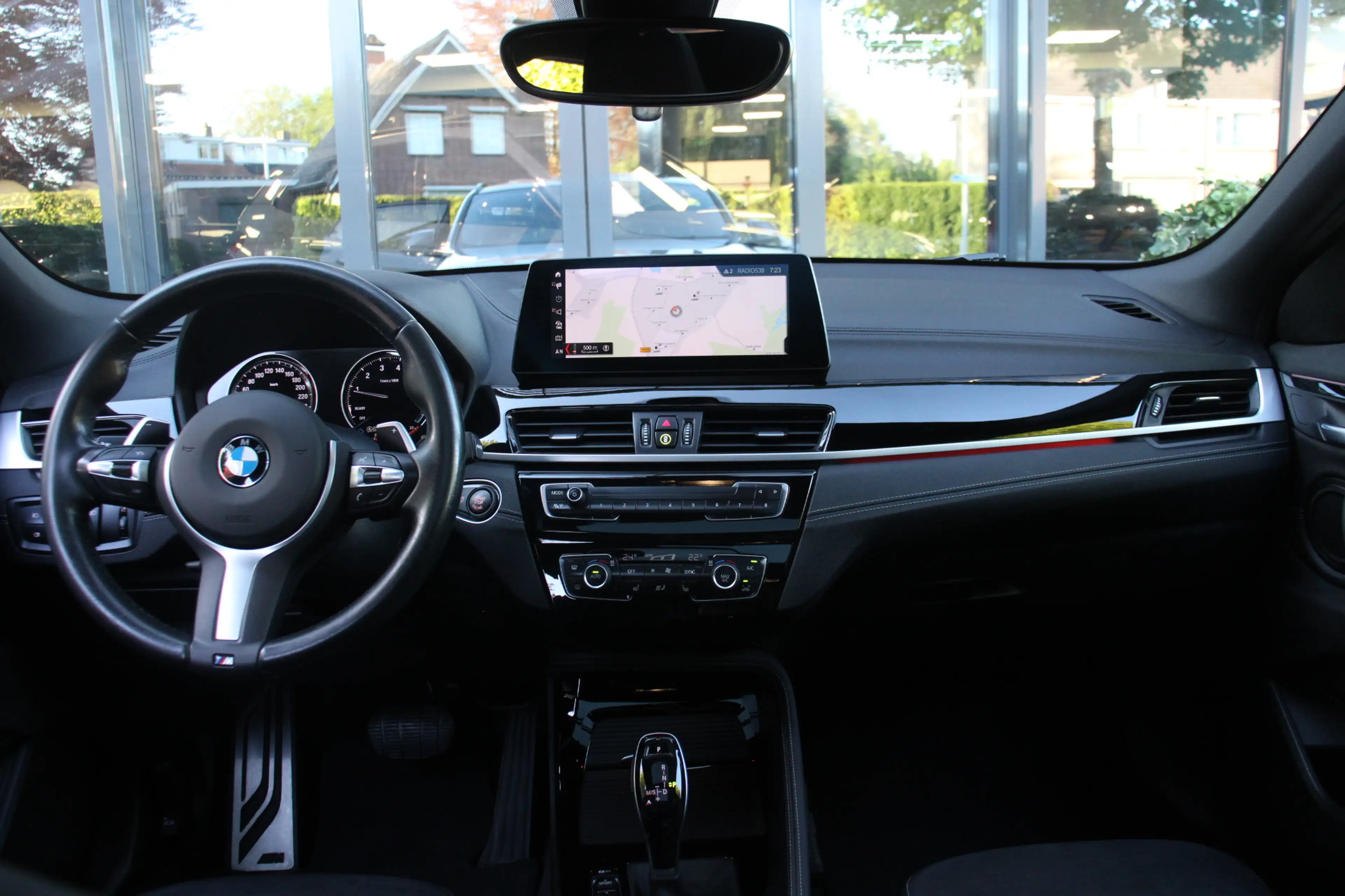 BMW X2 sDrive20i High Executive M-Sportpakket — photo 2