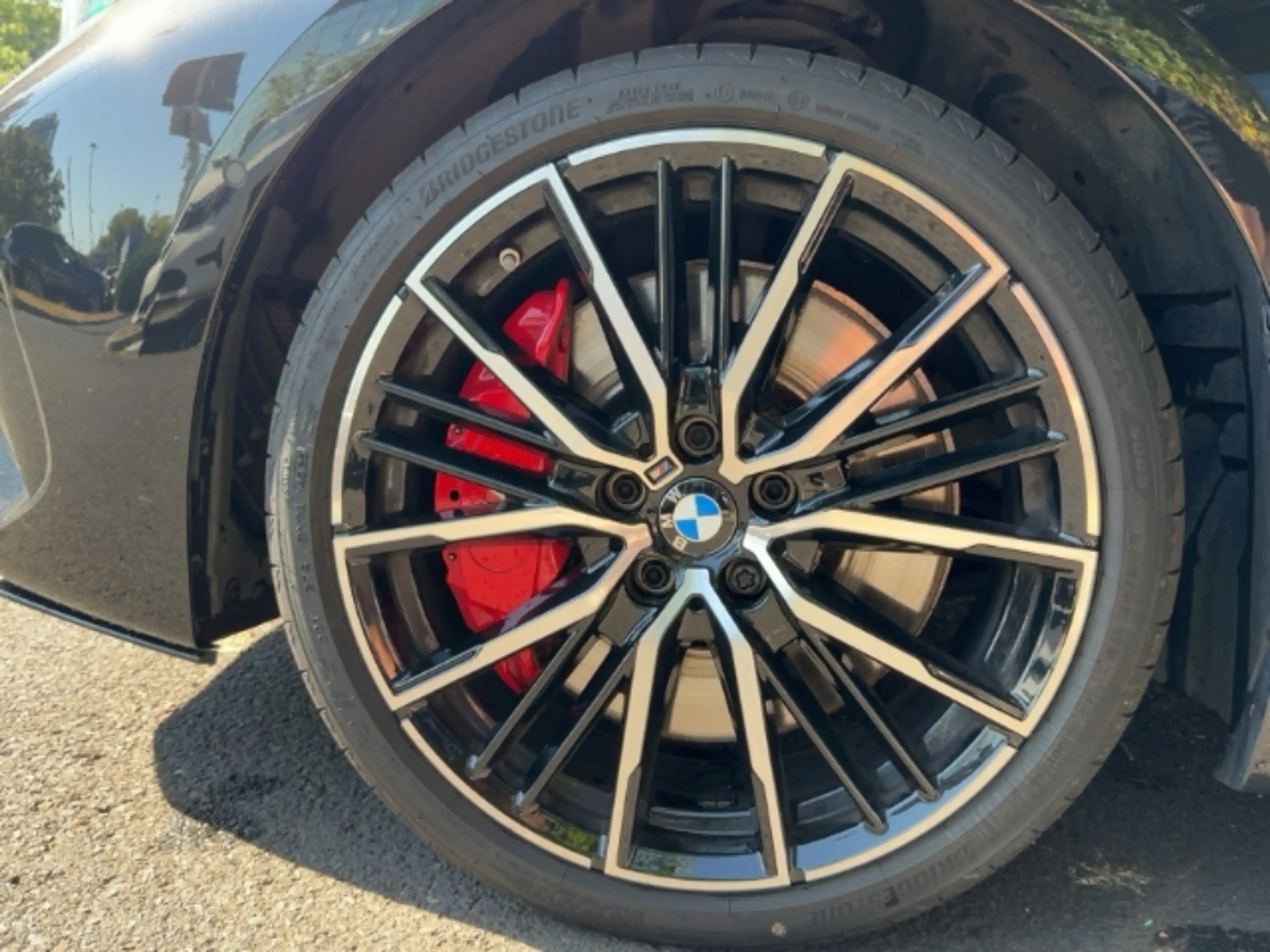 BMW 135 i xDrive 5-Türer Sportpaket El. Panodach Panorama — photo 13