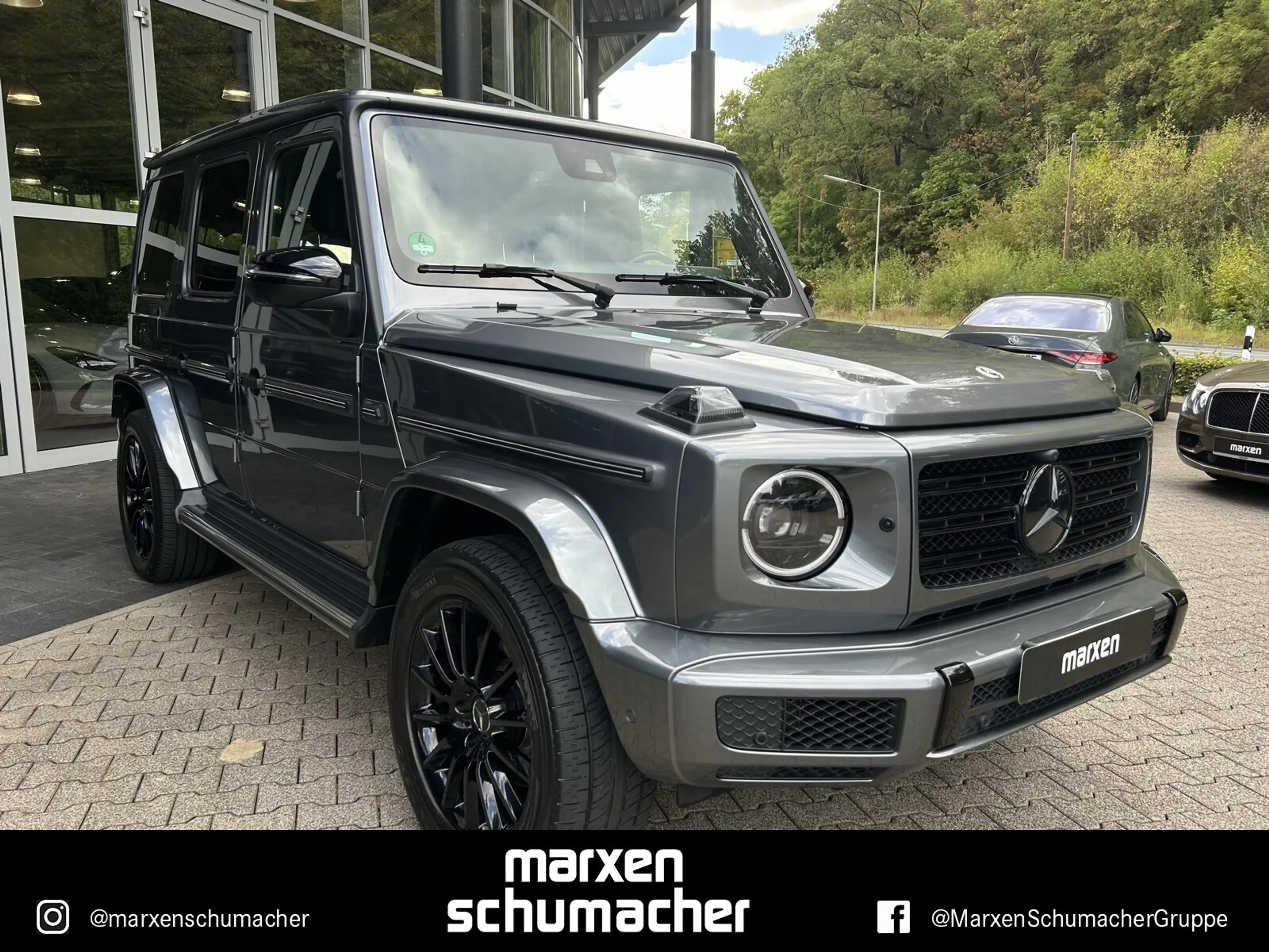 Mercedes-Benz G 400 G 400 d AMG SUPERIOR+Standhzg.+Night2+AHK+Burm SHD — photo 3
