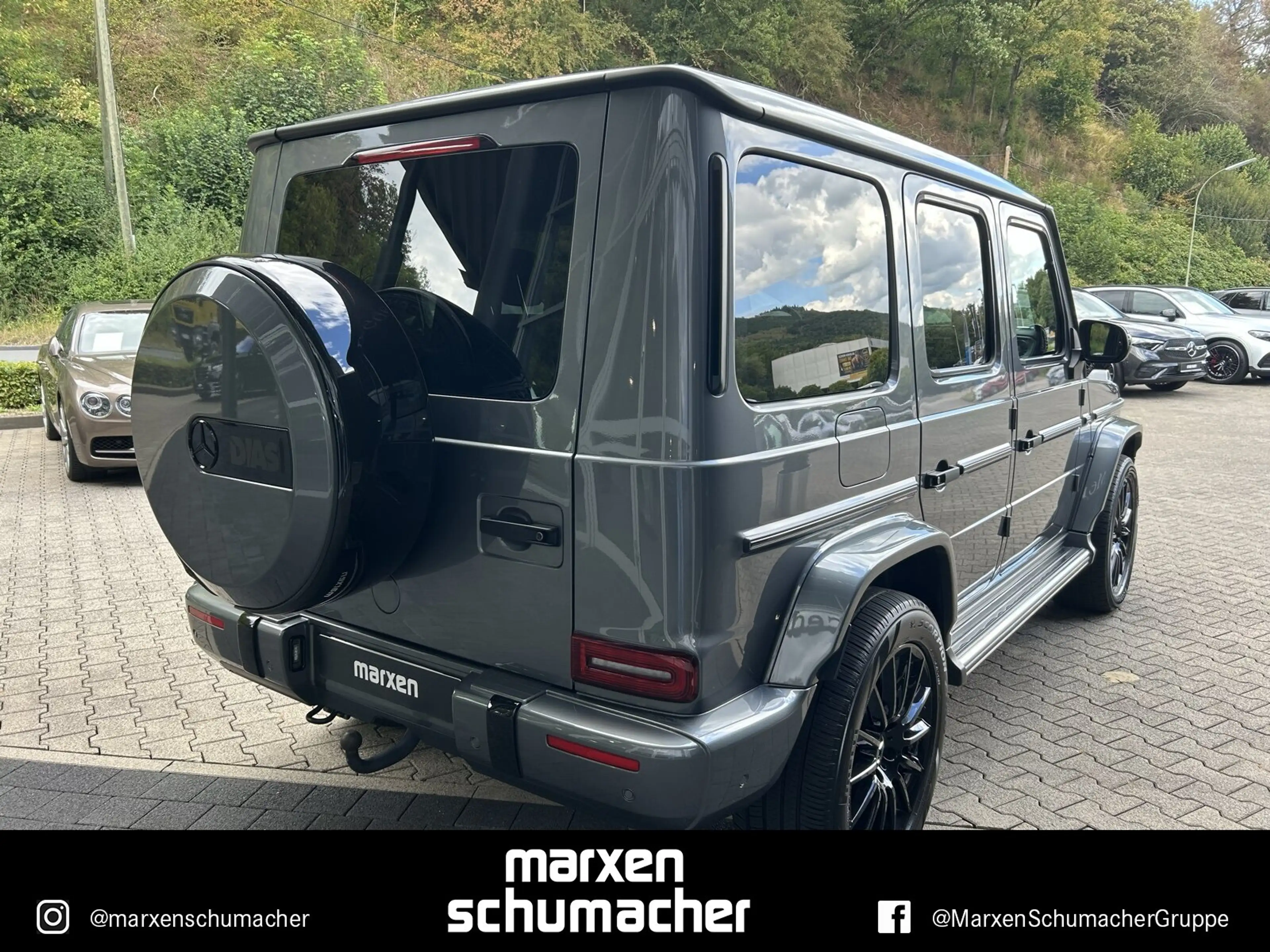 Mercedes-Benz G 400 G 400 d AMG SUPERIOR+Standhzg.+Night2+AHK+Burm SHD — photo 4